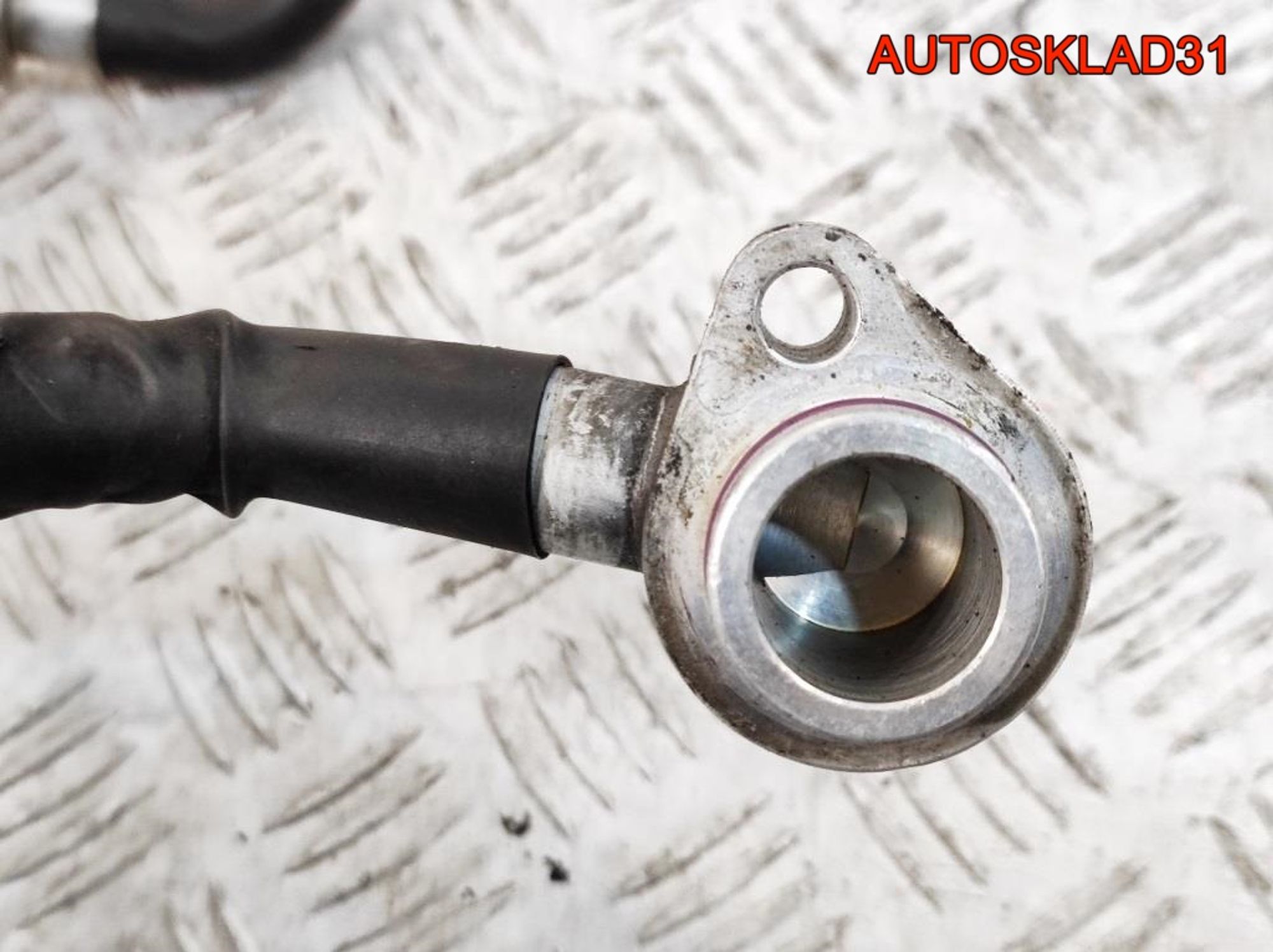 Трубка кондиционера Audi A6 C6 3.0 BMK 4F0260707AF, 1200 рублей, Дубовое