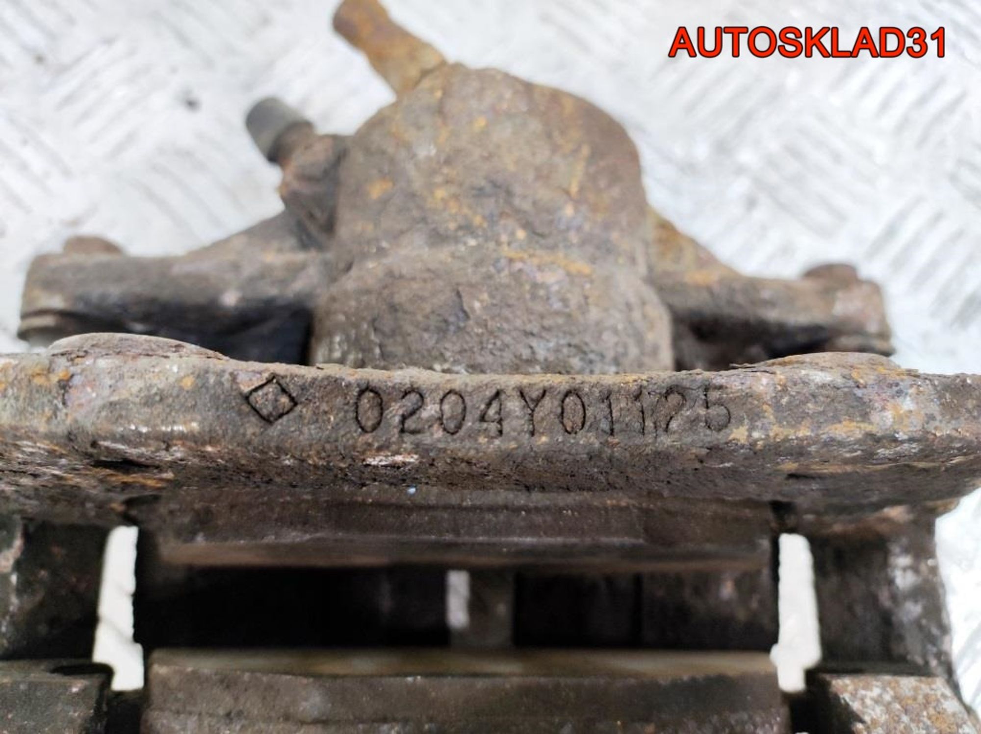 Суппорт тормозной передний левый Ford Mondeo 3 1500664, 2300 рублей, Дубовое