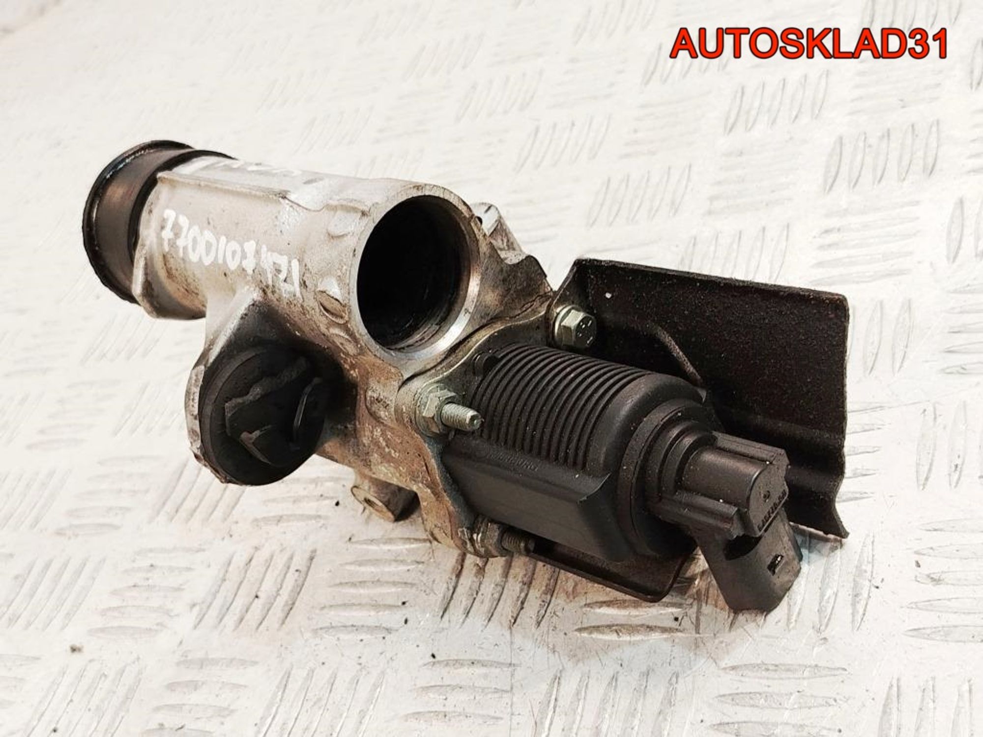 Клапан EGR Renault Kangoo  1,5 К9К Дизель 7700107471, 700 рублей, Дубовое