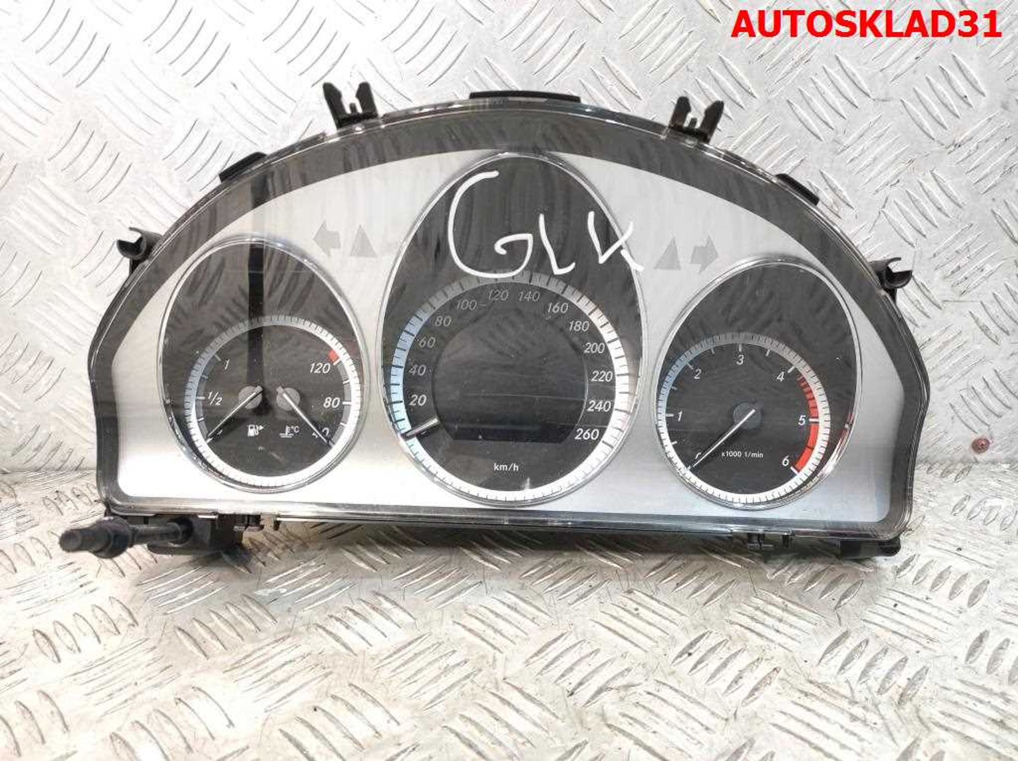 Панель приборов Mercedes GLK 651.912 A2049003802, 18000 рублей, Дубовое