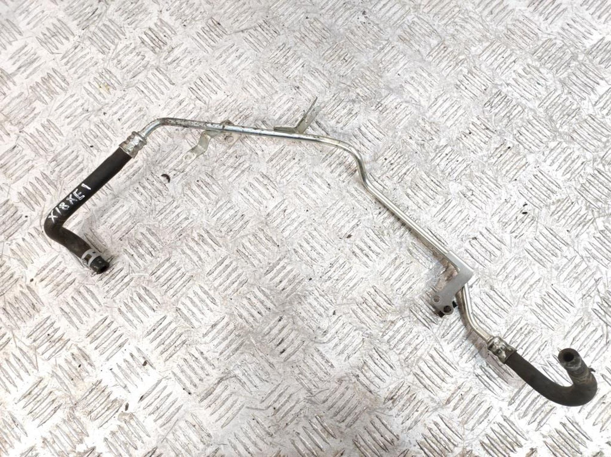 Трубка системы охлаждения Opel Vectra B 1,8 X18XE1 Бензин 5656076, 600 рублей, Дубовое