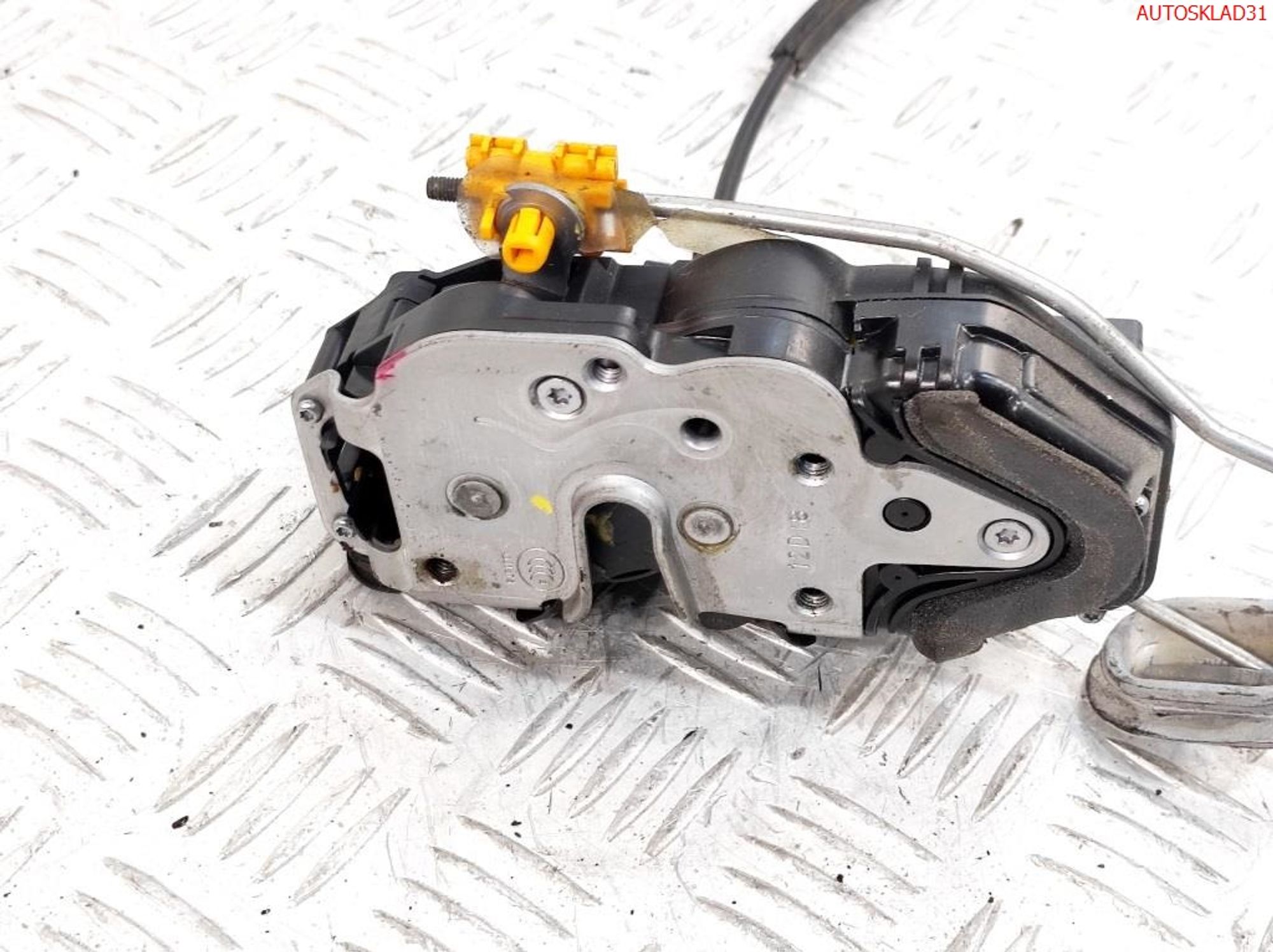 Замок двери задней левой Opel Astra J 13503787, 1700 рублей, Дубовое