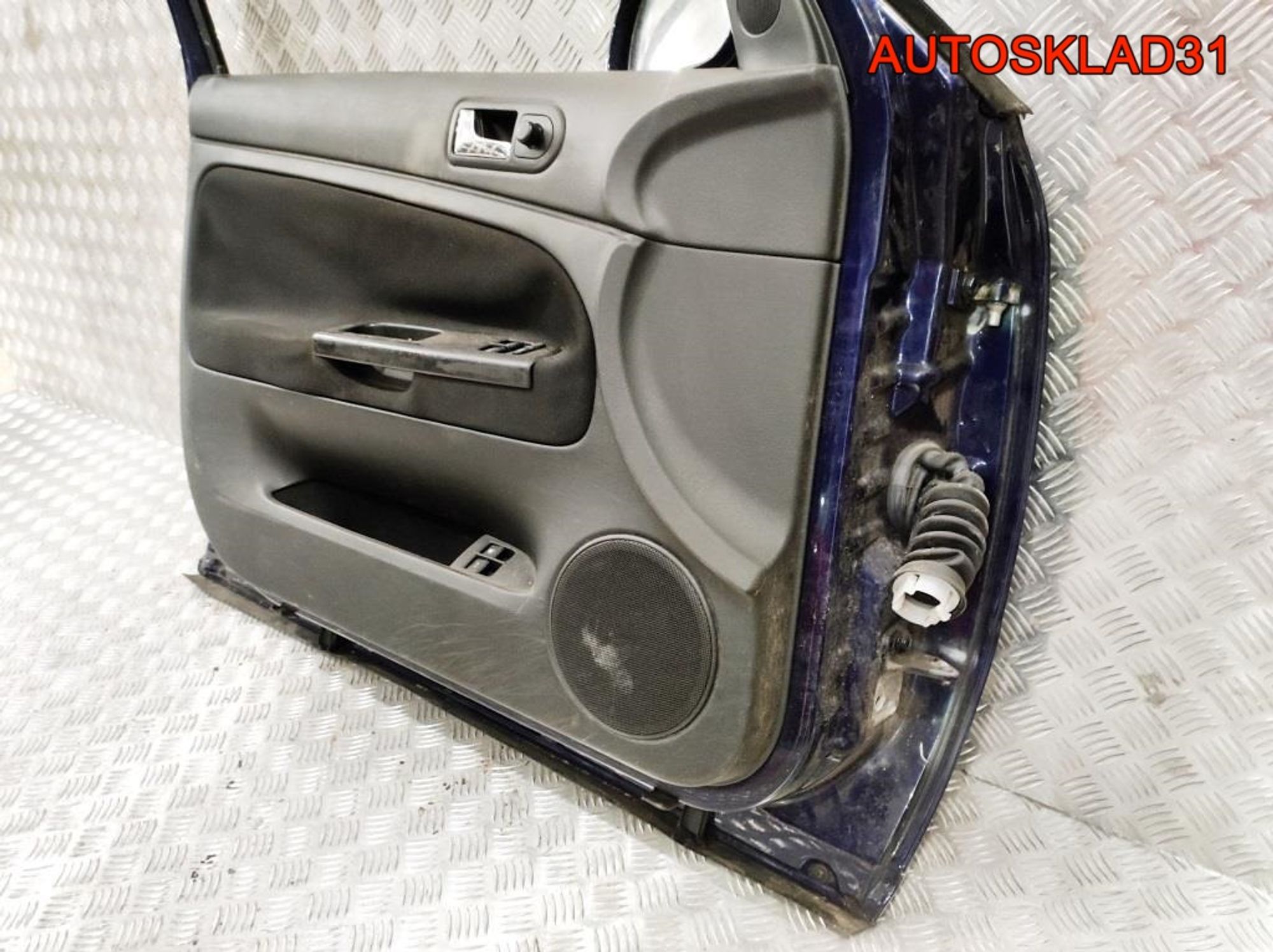 Дверь передняя левая VW Passat B5+ 3B4831051BE (Р), 4100 рублей, Дубовое