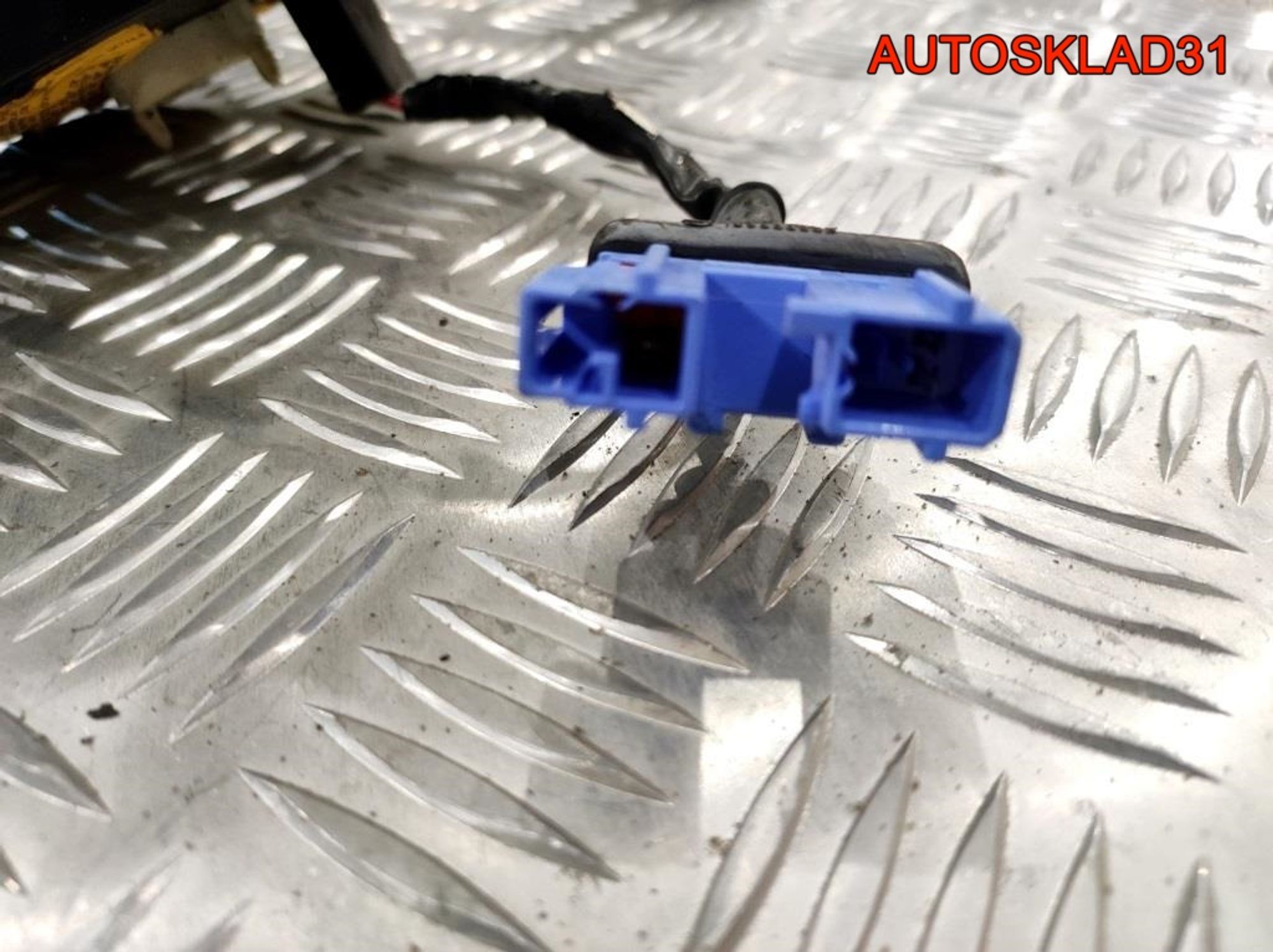 Переключатель подрулевой Mazda 323 5 BA BG2T66120B, 3000 рублей, Дубовое