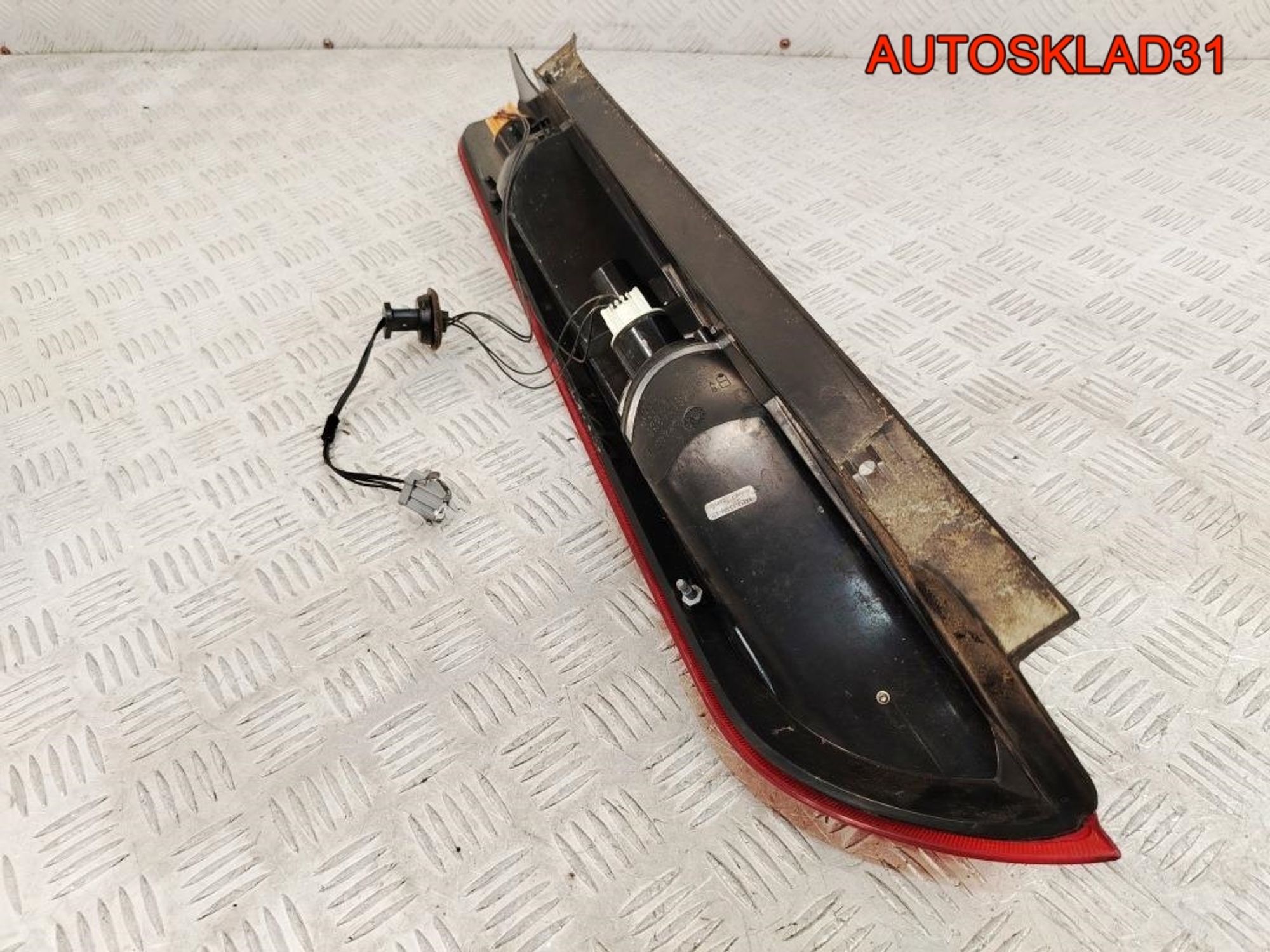 Фонарь задний правый Ford Focus 2 Рест 8M5113404A Хетчбэк, 6000 рублей, Дубовое