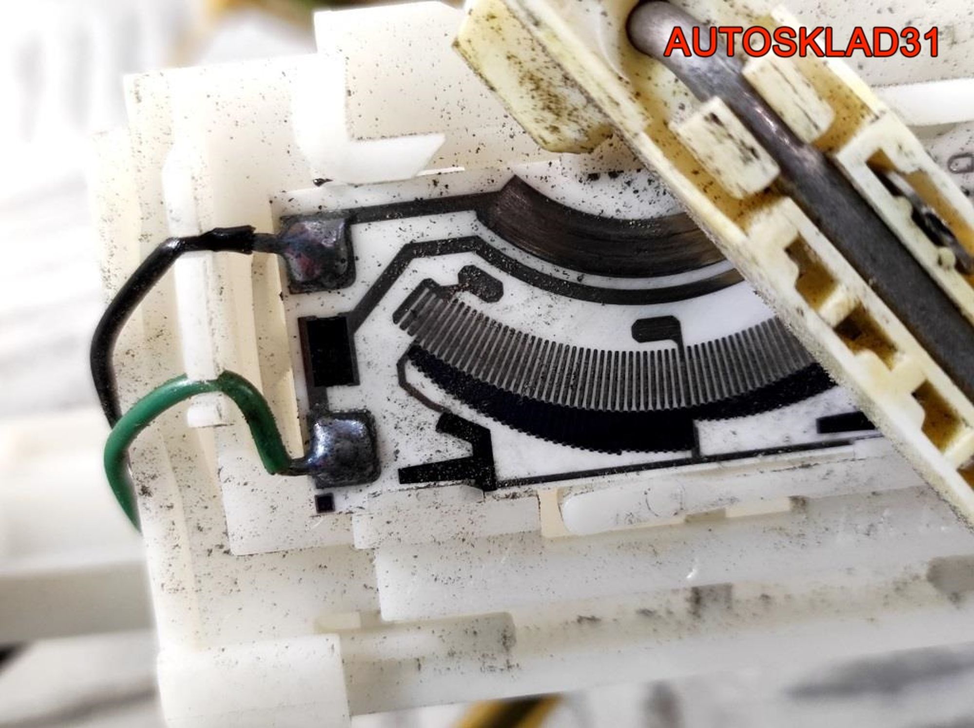 Датчик уровня топлива VW Passat B5 3B0201317P, 3600 рублей, Дубовое