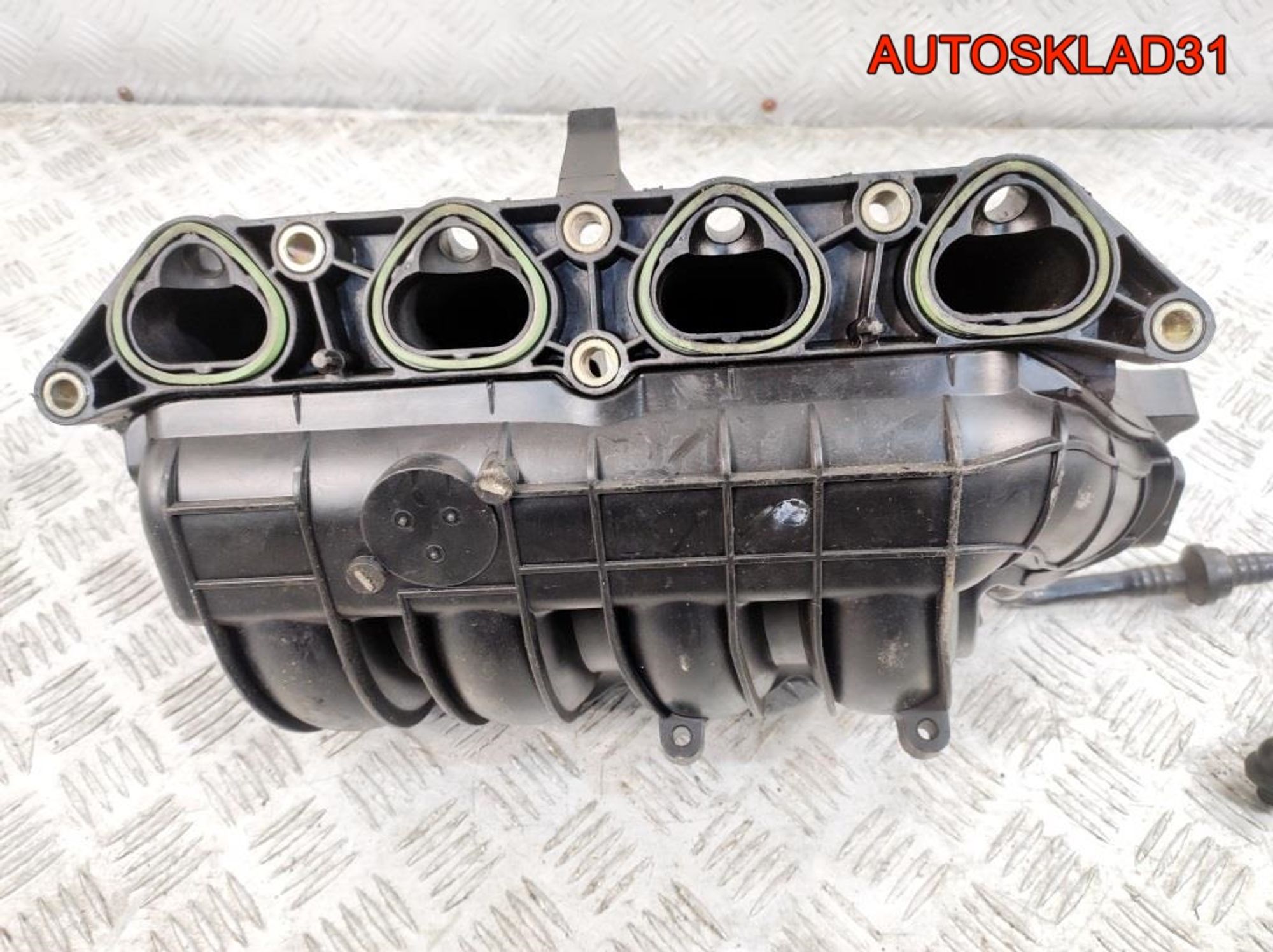 Коллектор впускной VW Golf 4 1.6 AZD 036129711DE, 1500 рублей, Дубовое