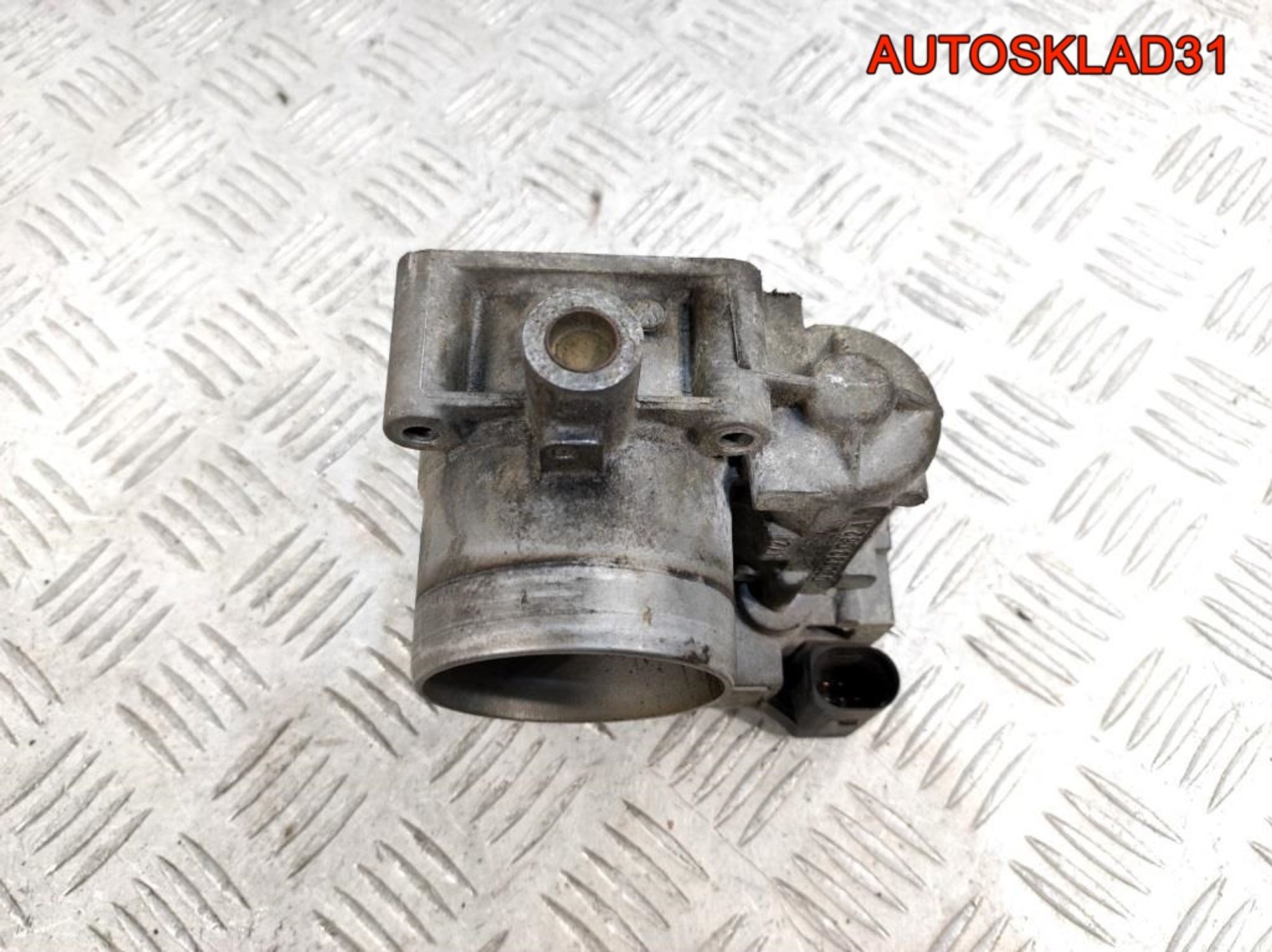 Заслонка дроссельная VW Golf 5 1,6 BLP 03C133062A, 4100 рублей, Дубовое