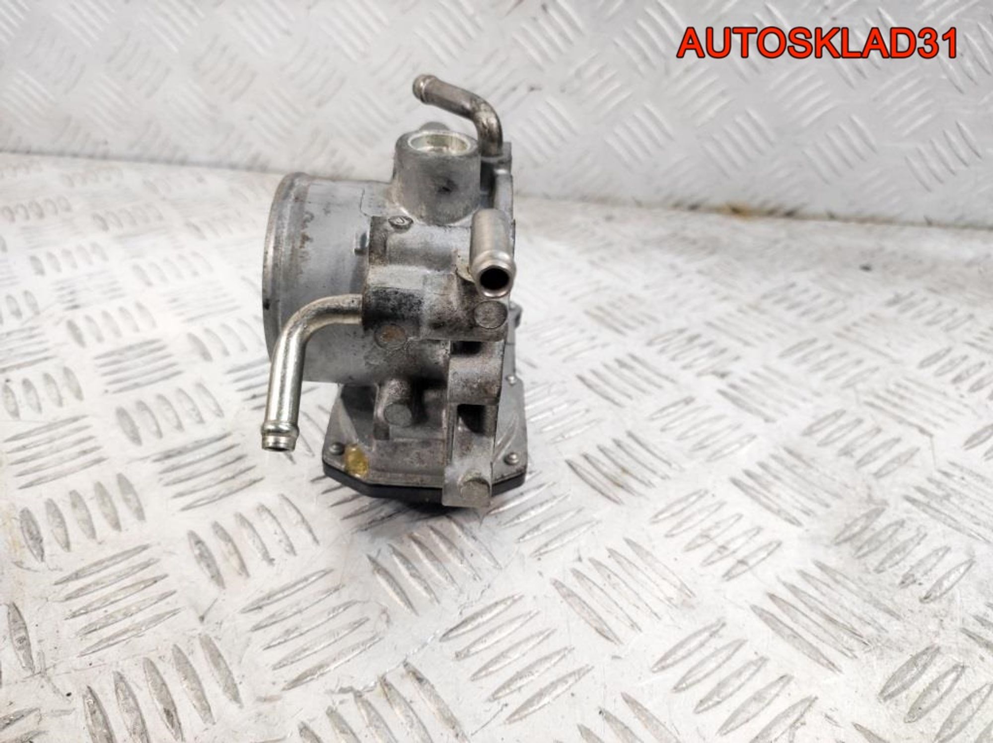 Заслонка дроссельная Toyota Avensis T250 2,0 1AZFSE 2203028050, 2000 рублей, Дубовое