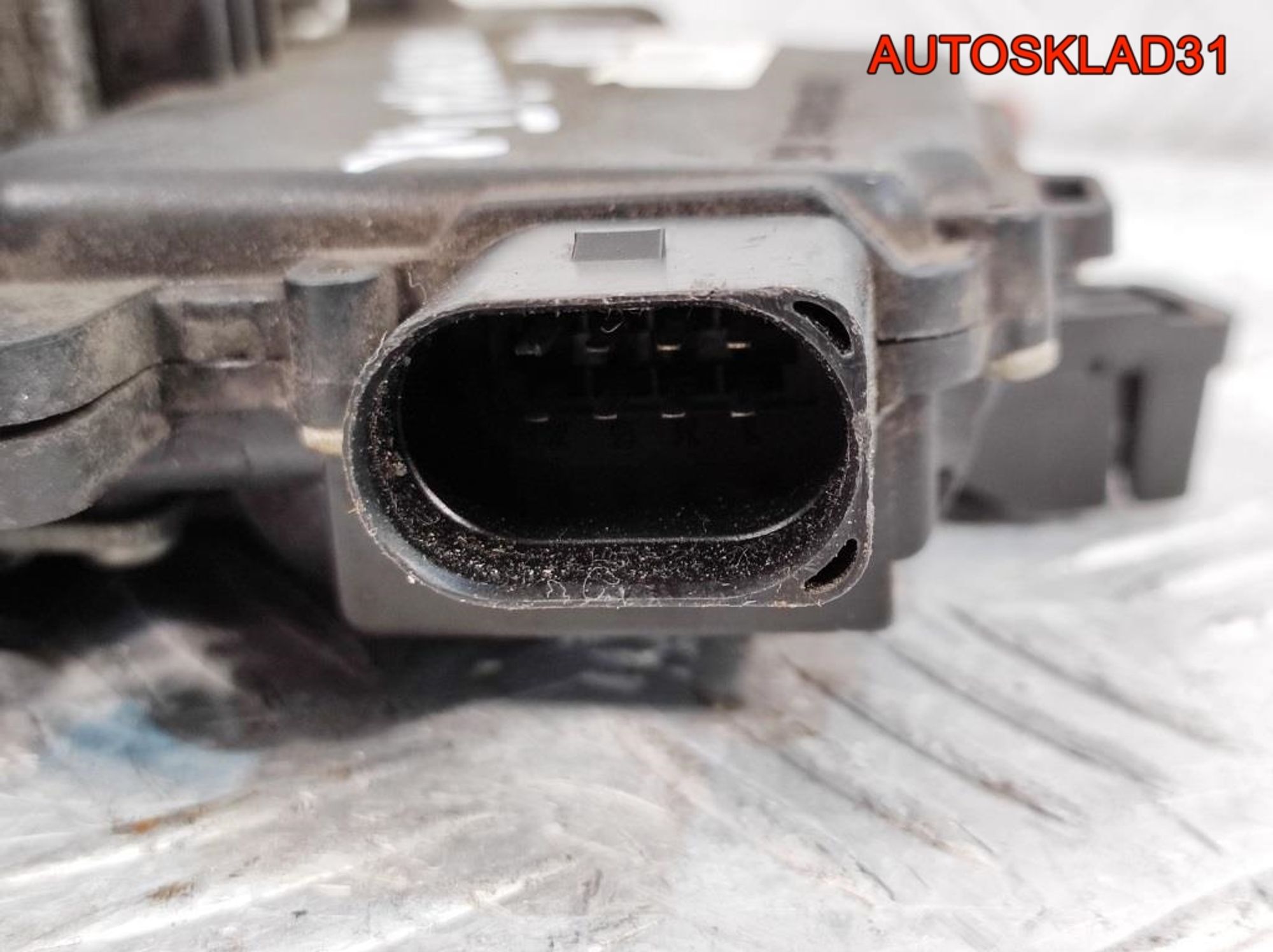 Замок двери передней правой Skoda Octavia A4 3B183016AD, 2200 рублей, Дубовое