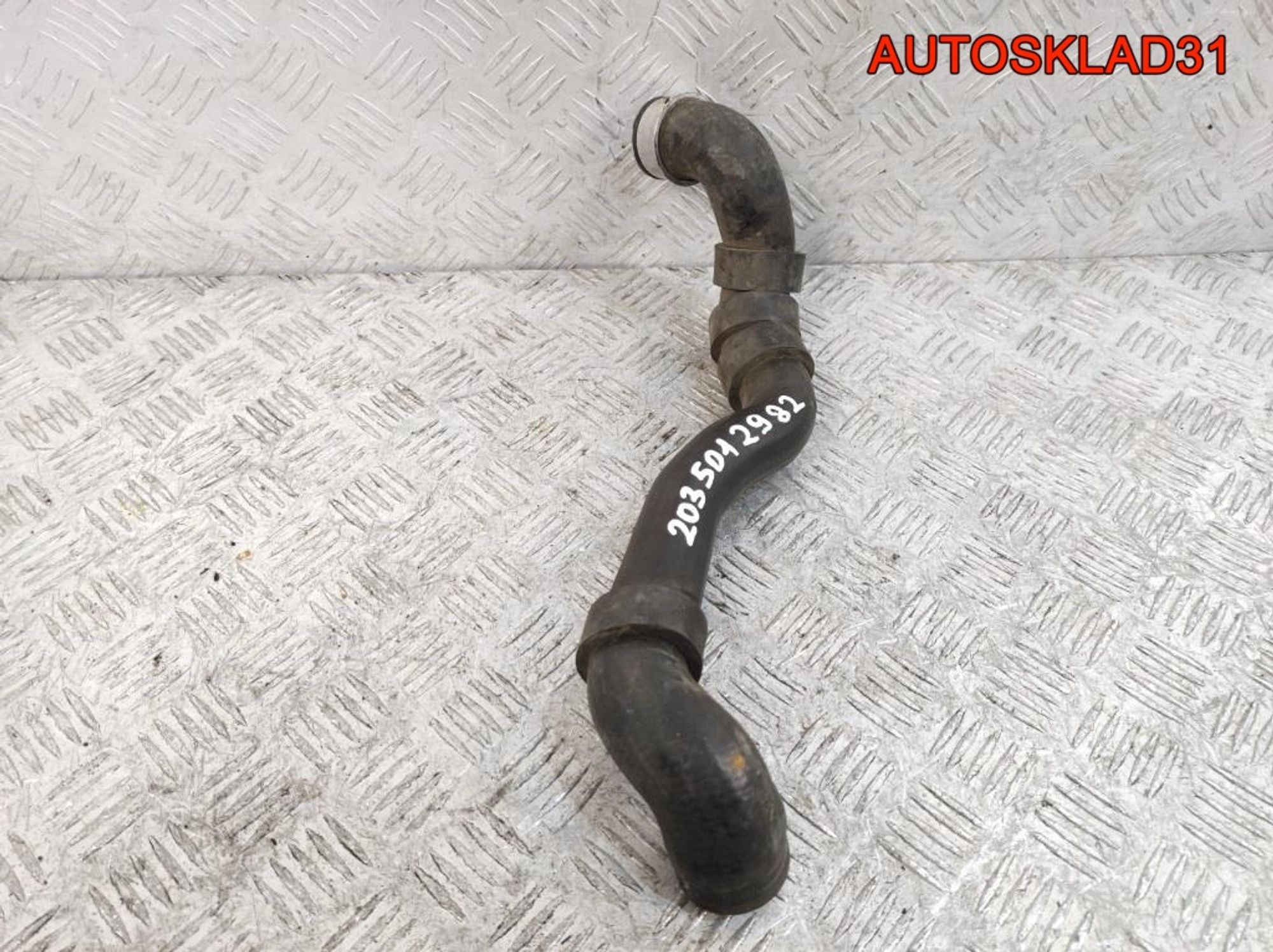 Патрубок радиатора Mercedes W203 2.2 Дизель A2035012982, 1500 рублей, Дубовое