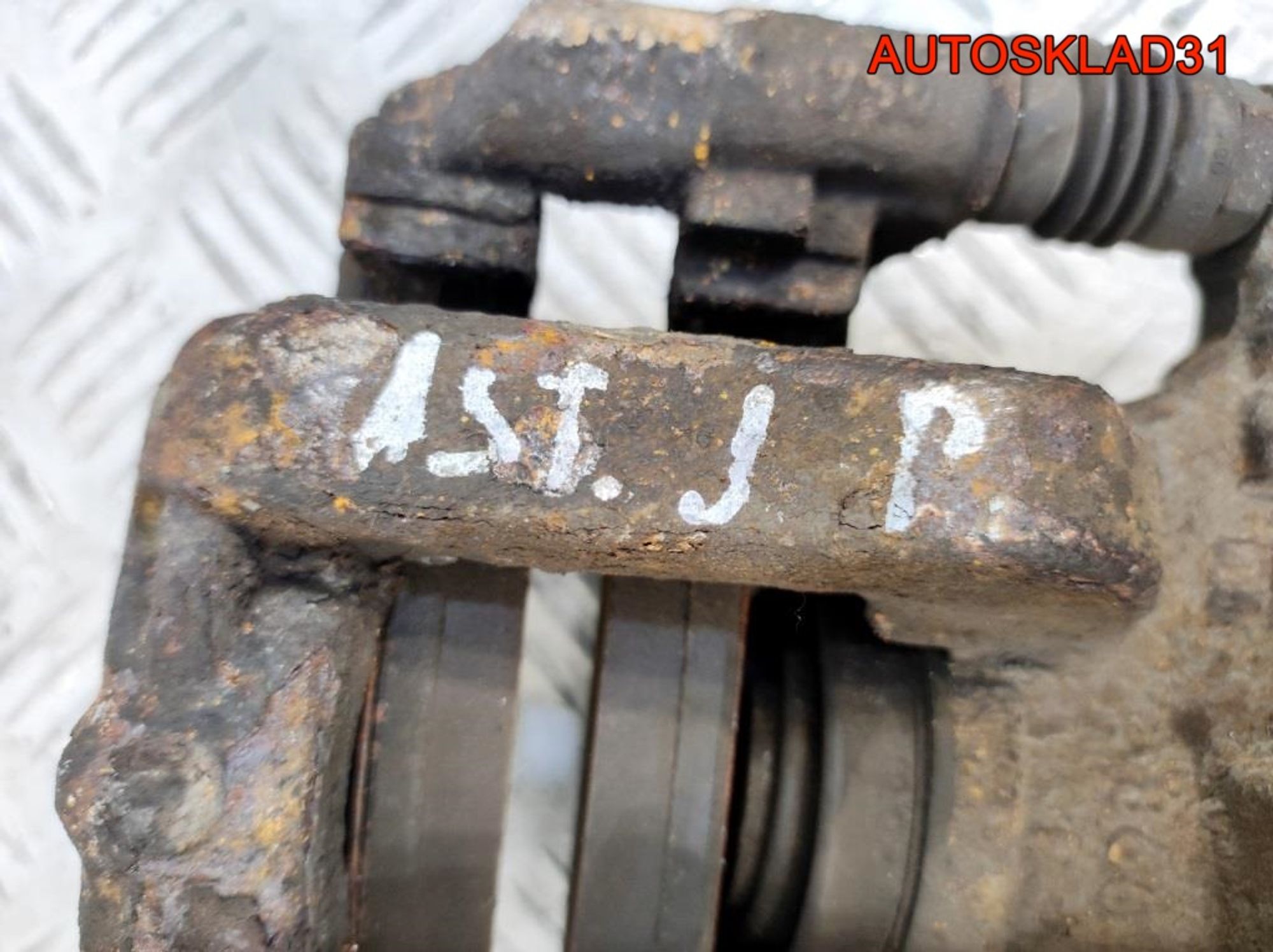 Суппорт тормозной задний правый Chevrolet Cruze, 4500 рублей, Дубовое