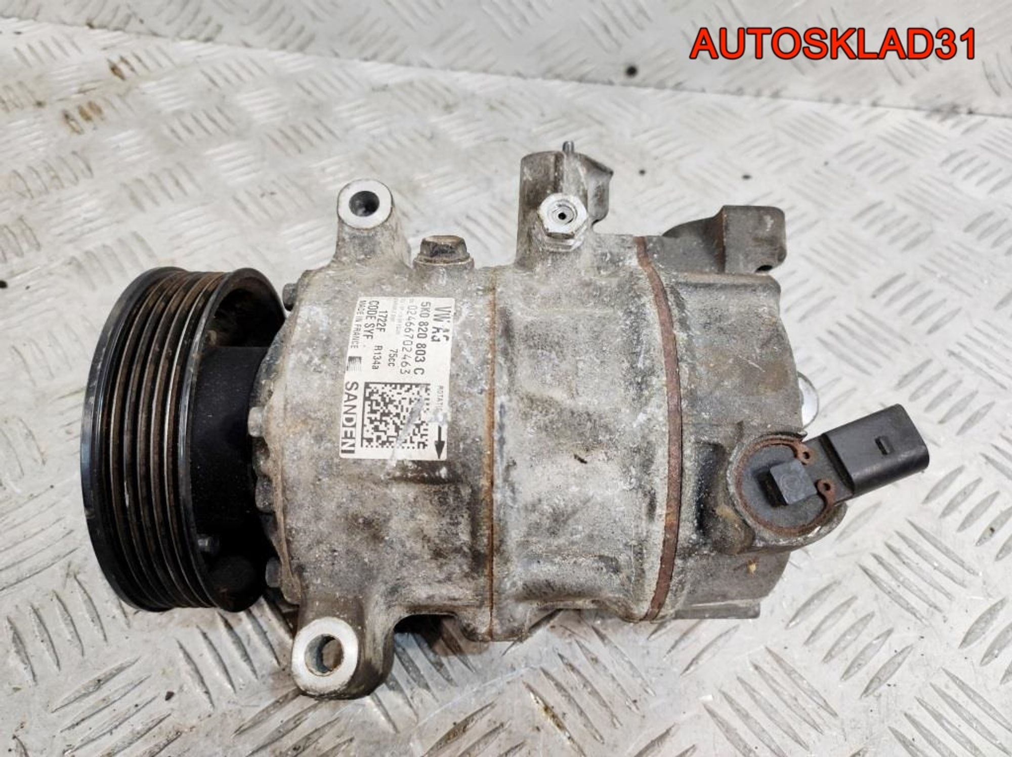 Компрессор кондиционера VW Tiguan 5K0820803C, 12600 рублей, Дубовое