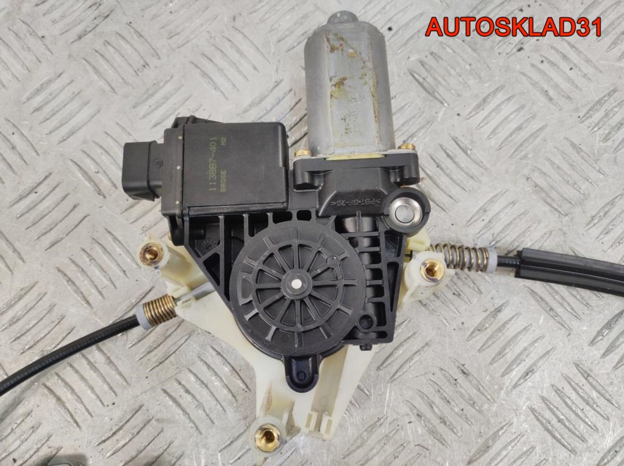 Стеклоподъемник перед правый Mitsubishi Carisma DA, 2300 рублей, Дубовое