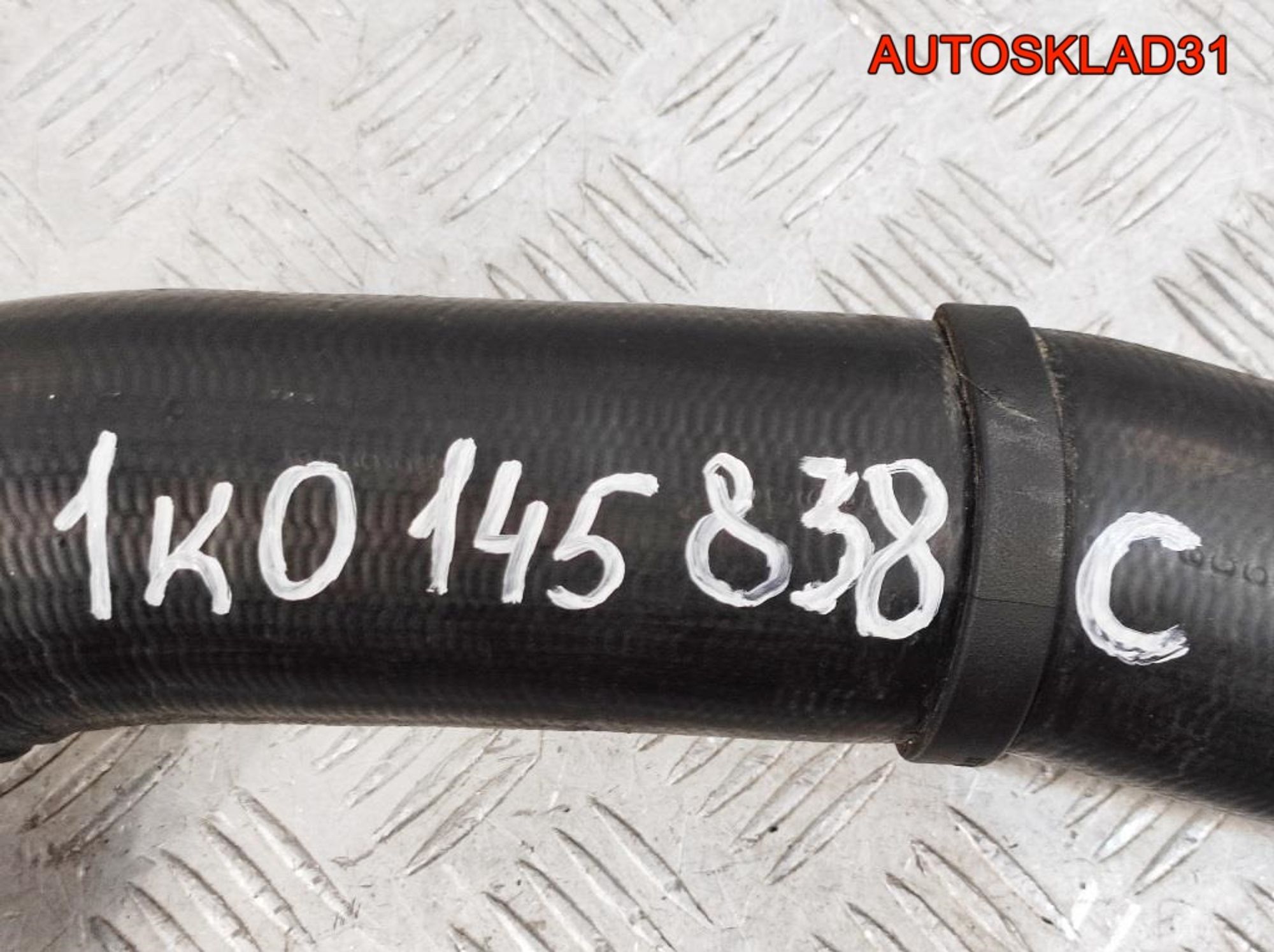 Патрубок интеркулера VW Passat B6 1,9 Дизель 1K0145838C, 1500 рублей, Дубовое