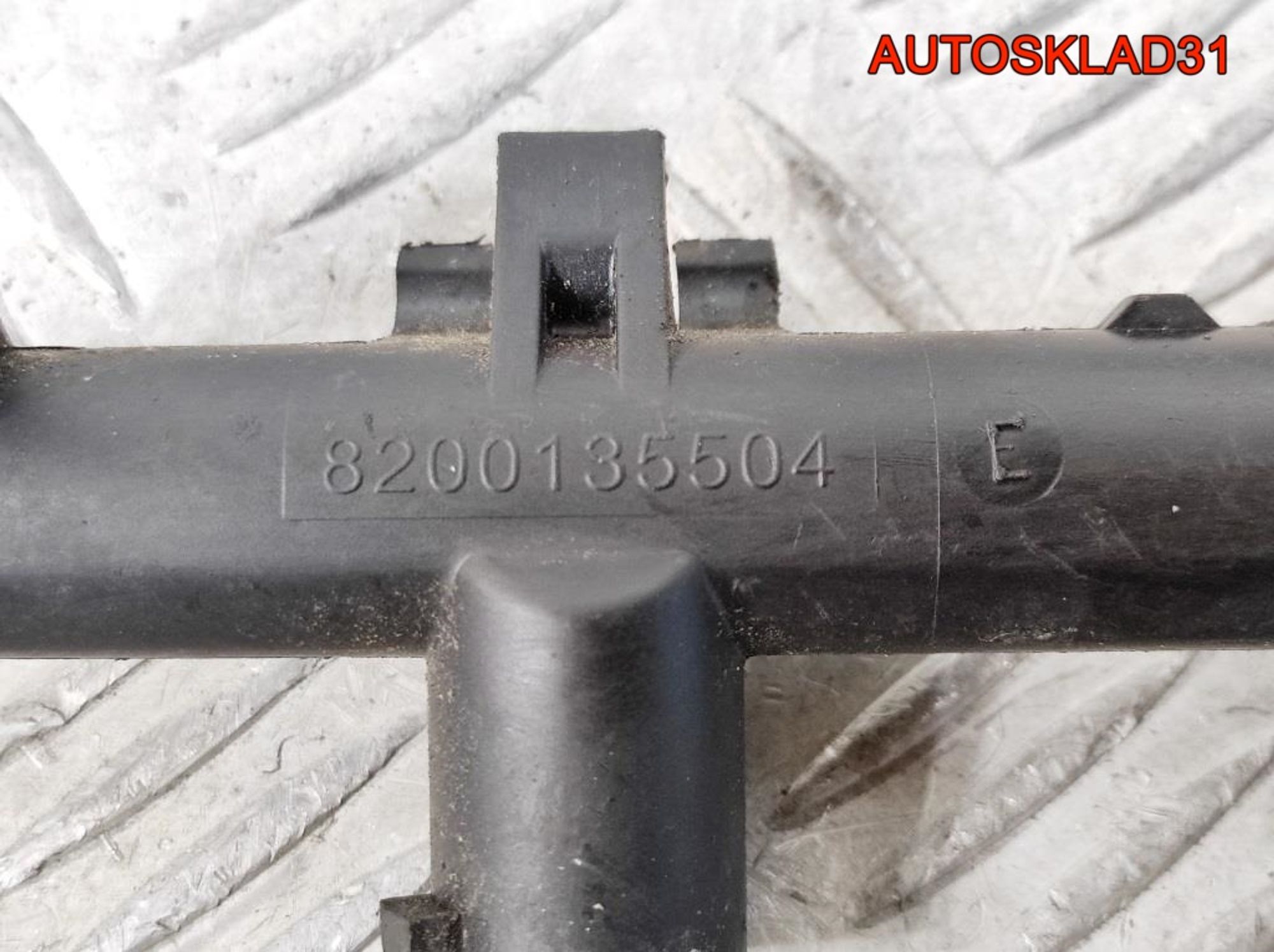 Рейка топливная Renault Megane 2 8200135504, 900 рублей, Дубовое