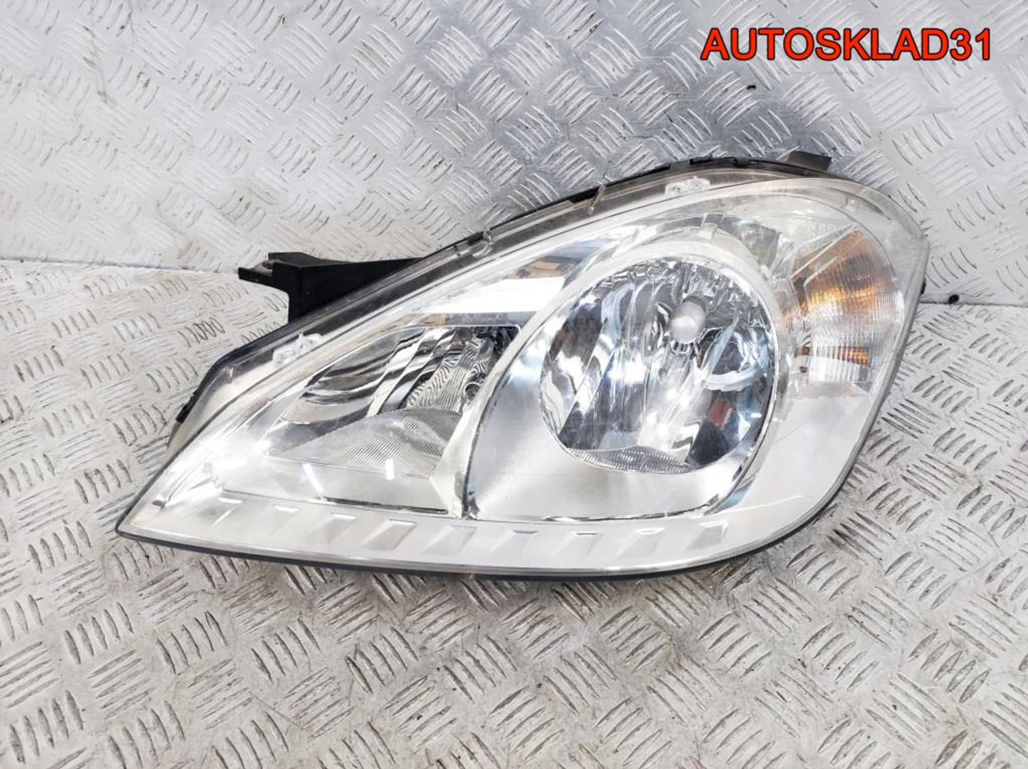 Фара левая Mercedes-Benz W169 A1698205761, 8100 рублей, Дубовое