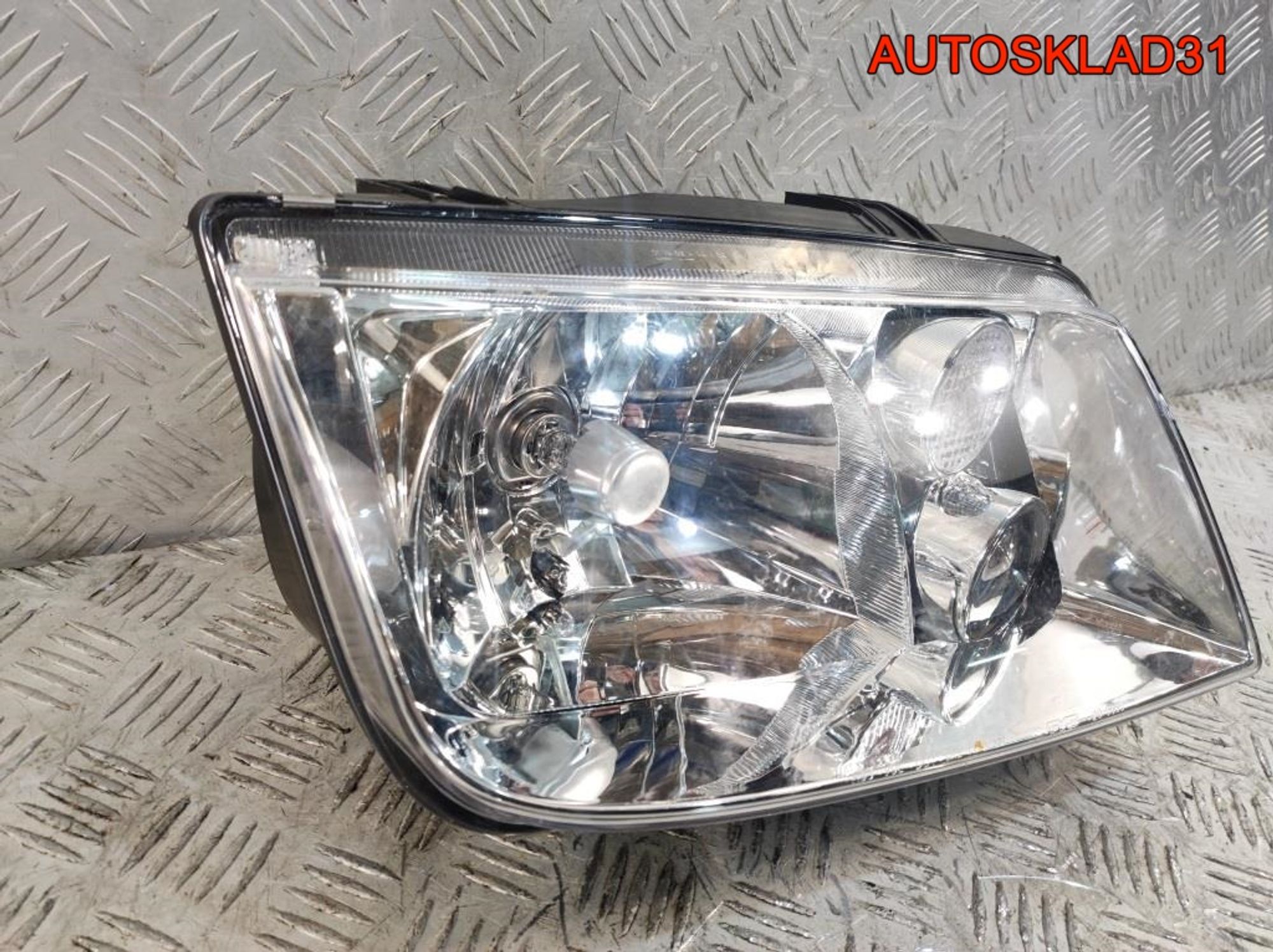 Фара правая Taiwan Volkswagen Bora 205653B, 6500 рублей, Дубовое