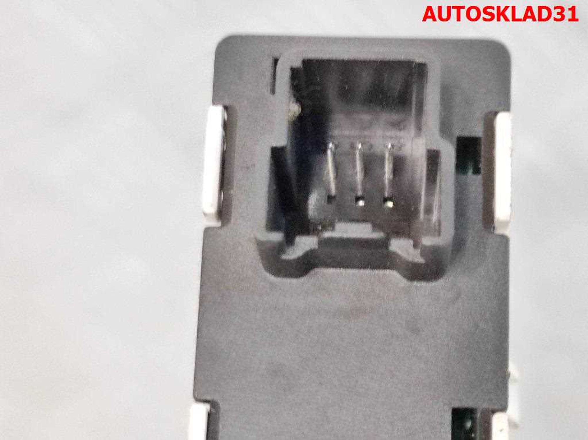 Кнопка аварийной сигнализации Ford Focus 1 2M5T13A350AA, 600 рублей, Дубовое