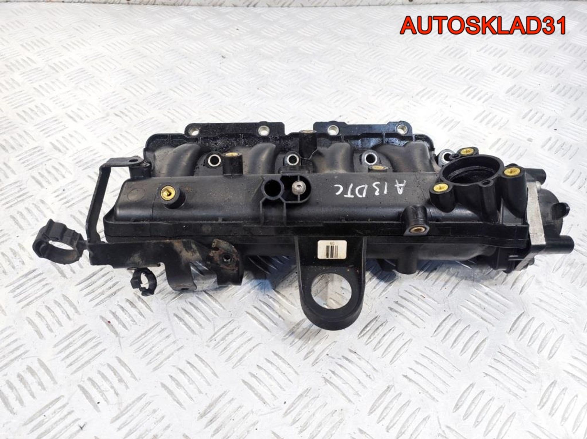 Коллектор впускной Opel Corsa D A13DTC 55213267, 2500 рублей, Дубовое