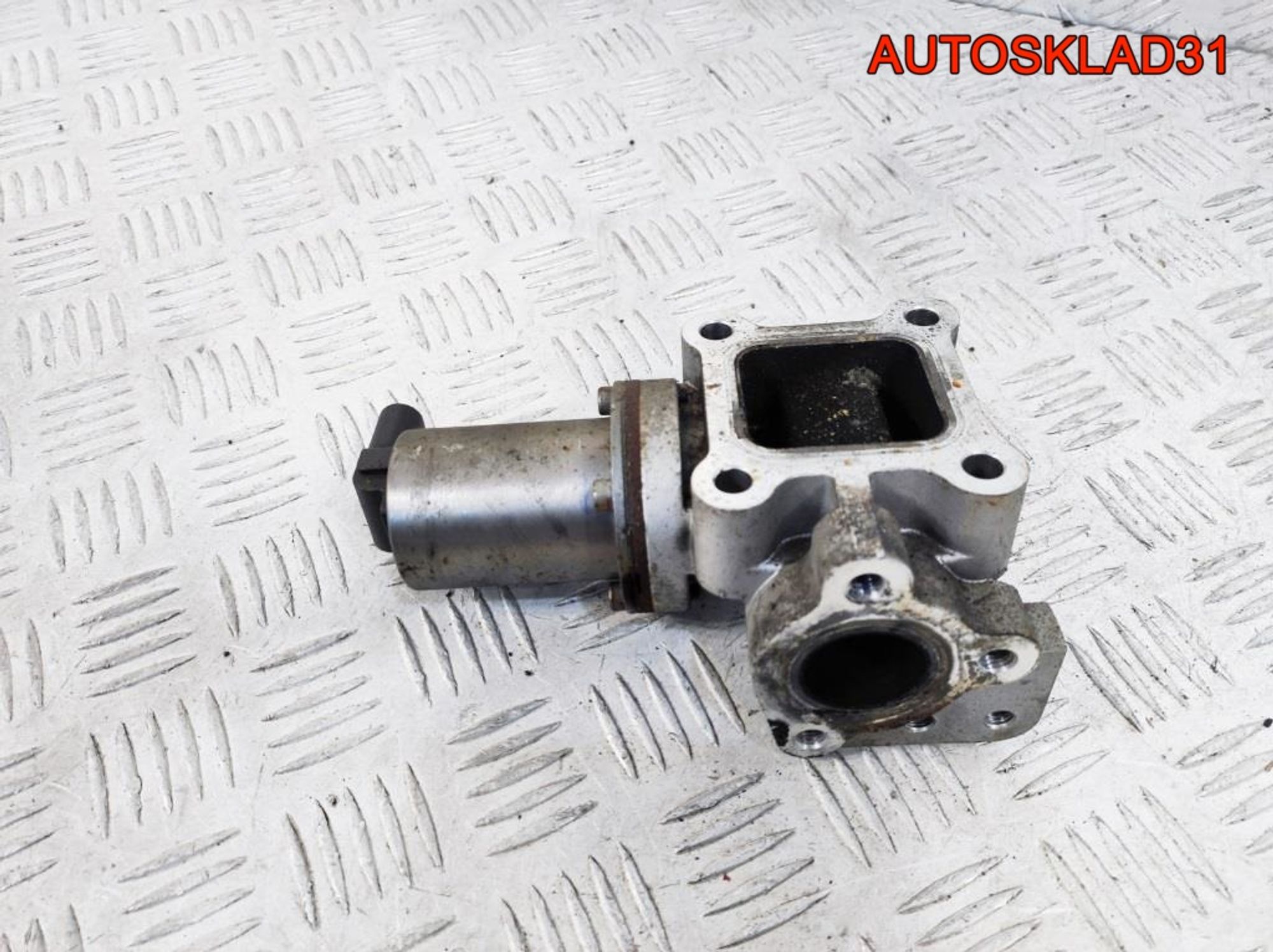 Клапан EGR Hyundai H 1 D4CB 2.5 CRDI 284104A470, 2900 рублей, Дубовое