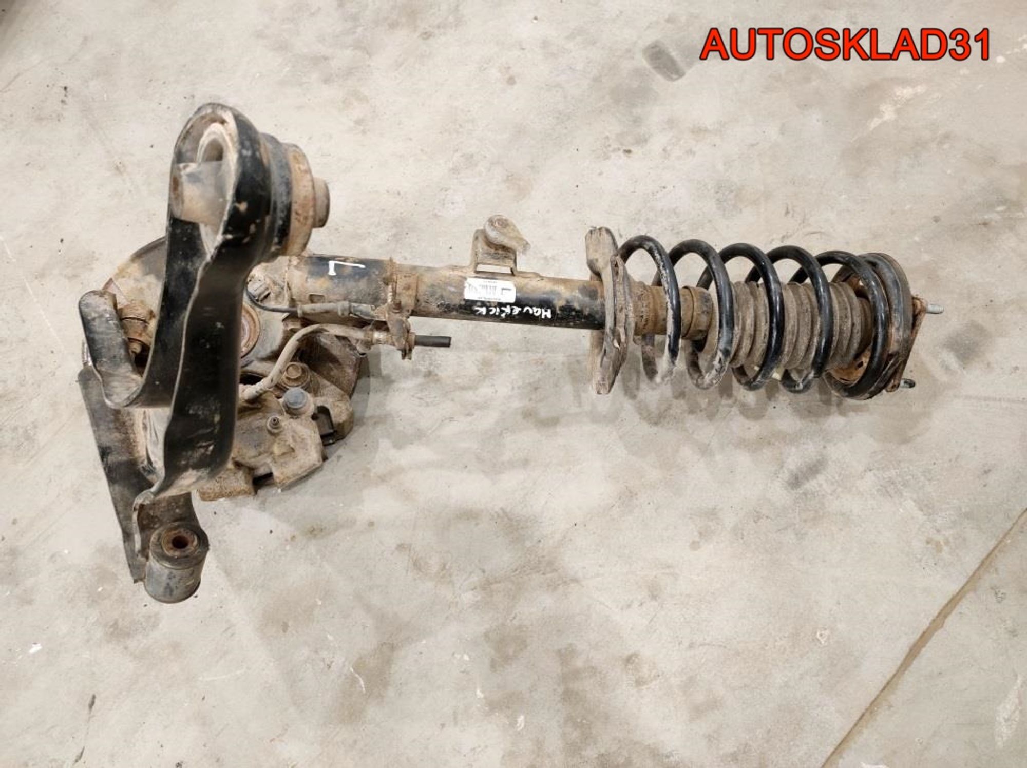 Кулак поворотный передний левый Ford Maverick 2 3,0 7KB4 6L8418K001AB, 8100 рублей, Дубовое