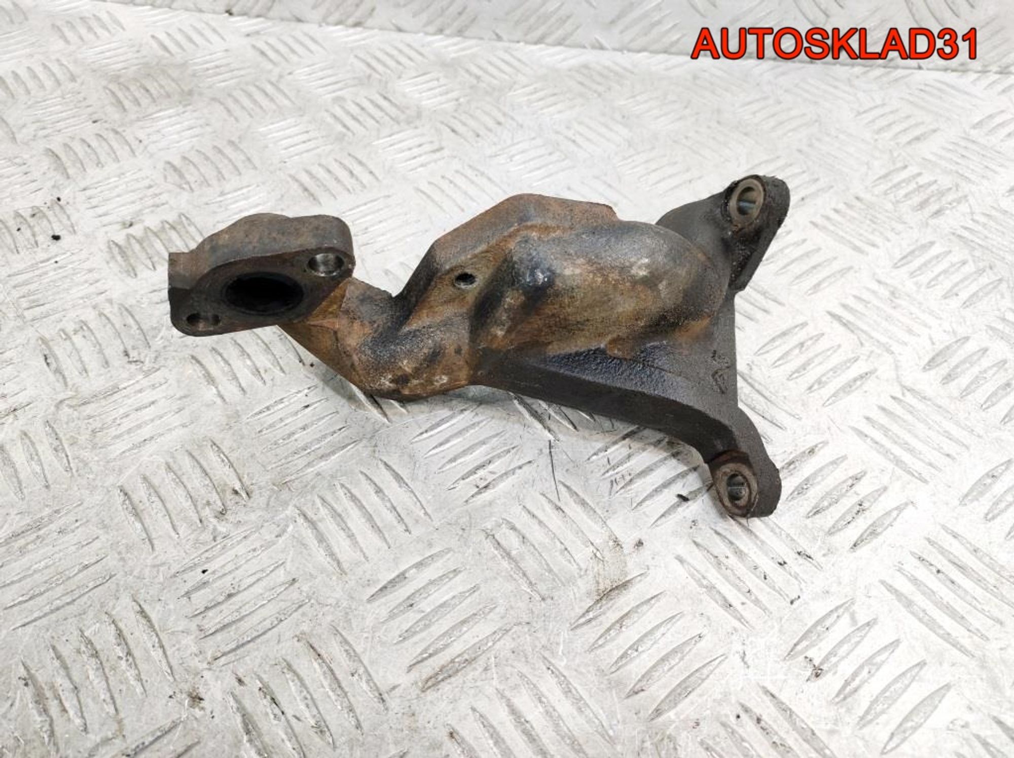 Коллектор EGR Mitsubishi Carisma DA 1,8 4G93 MD336773, 900 рублей, Дубовое