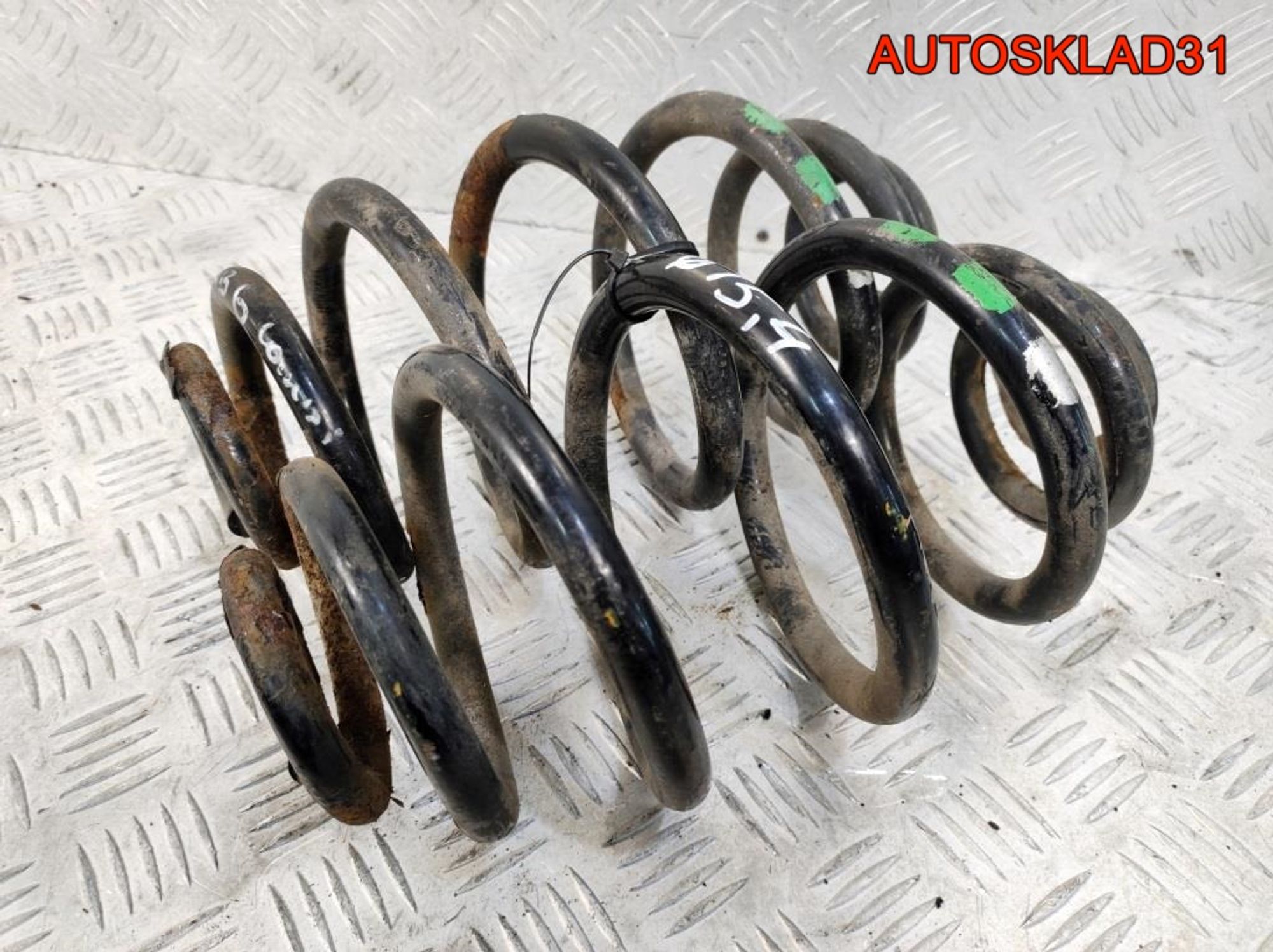 Пружина задняя VW Passat B5 4B0511115D Combi, 1800 рублей, Дубовое