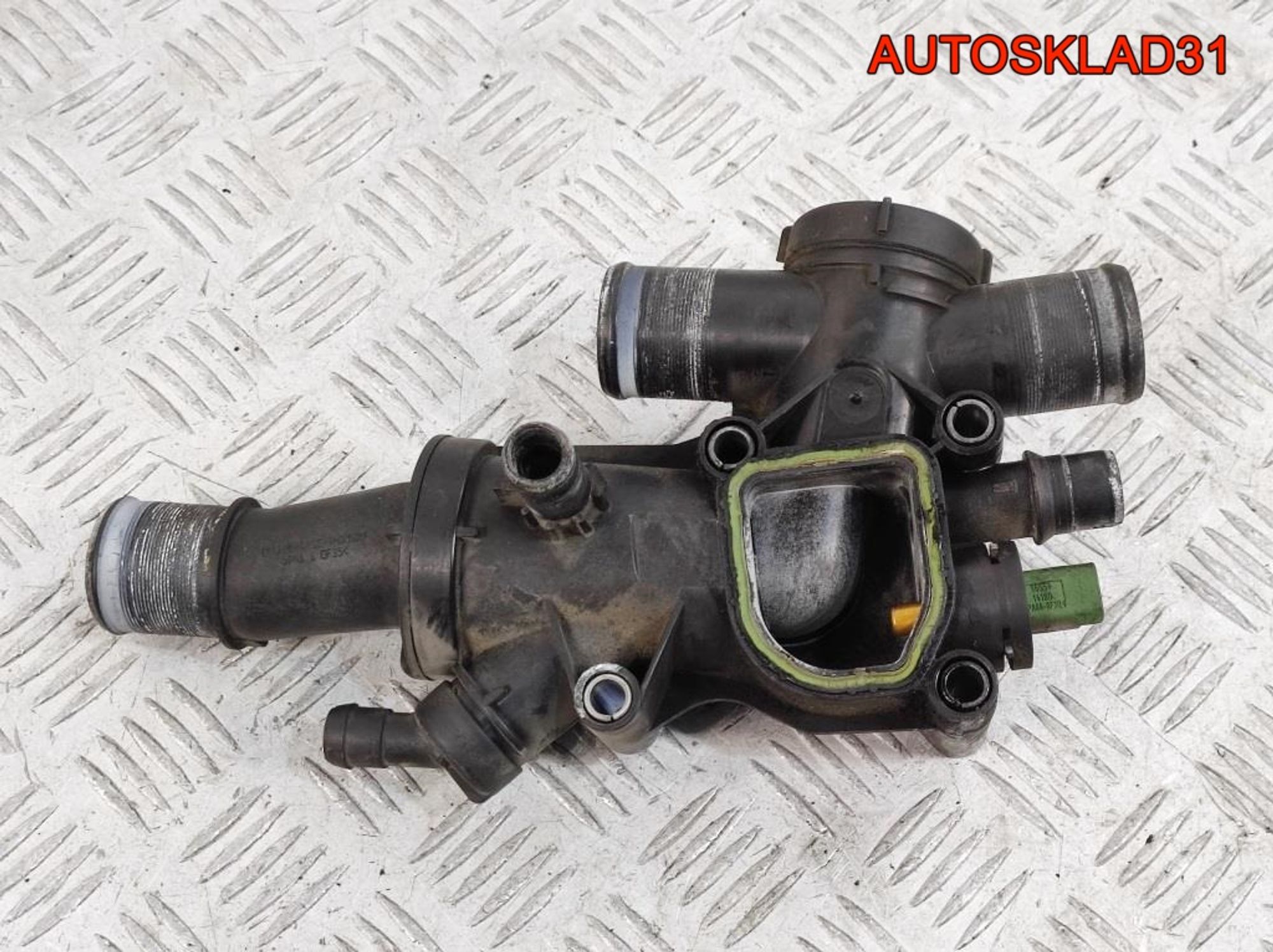 Корпус термостата Citroen C5 2.0 HDI 9656182980, 2000 рублей, Дубовое