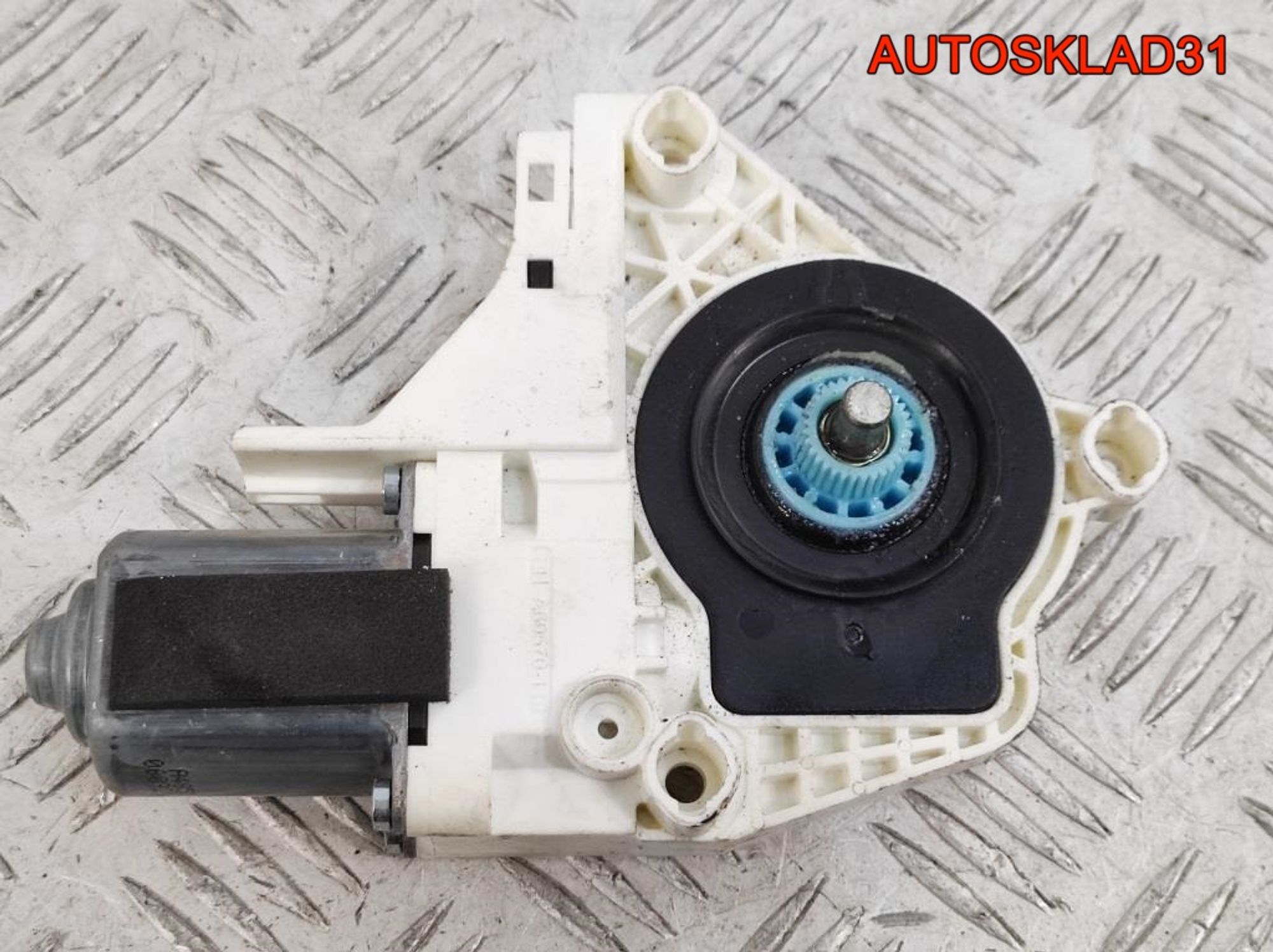Моторчик стеклоподъемника задний R Audi A6 C7 8K0959811A, 1000 рублей, Дубовое