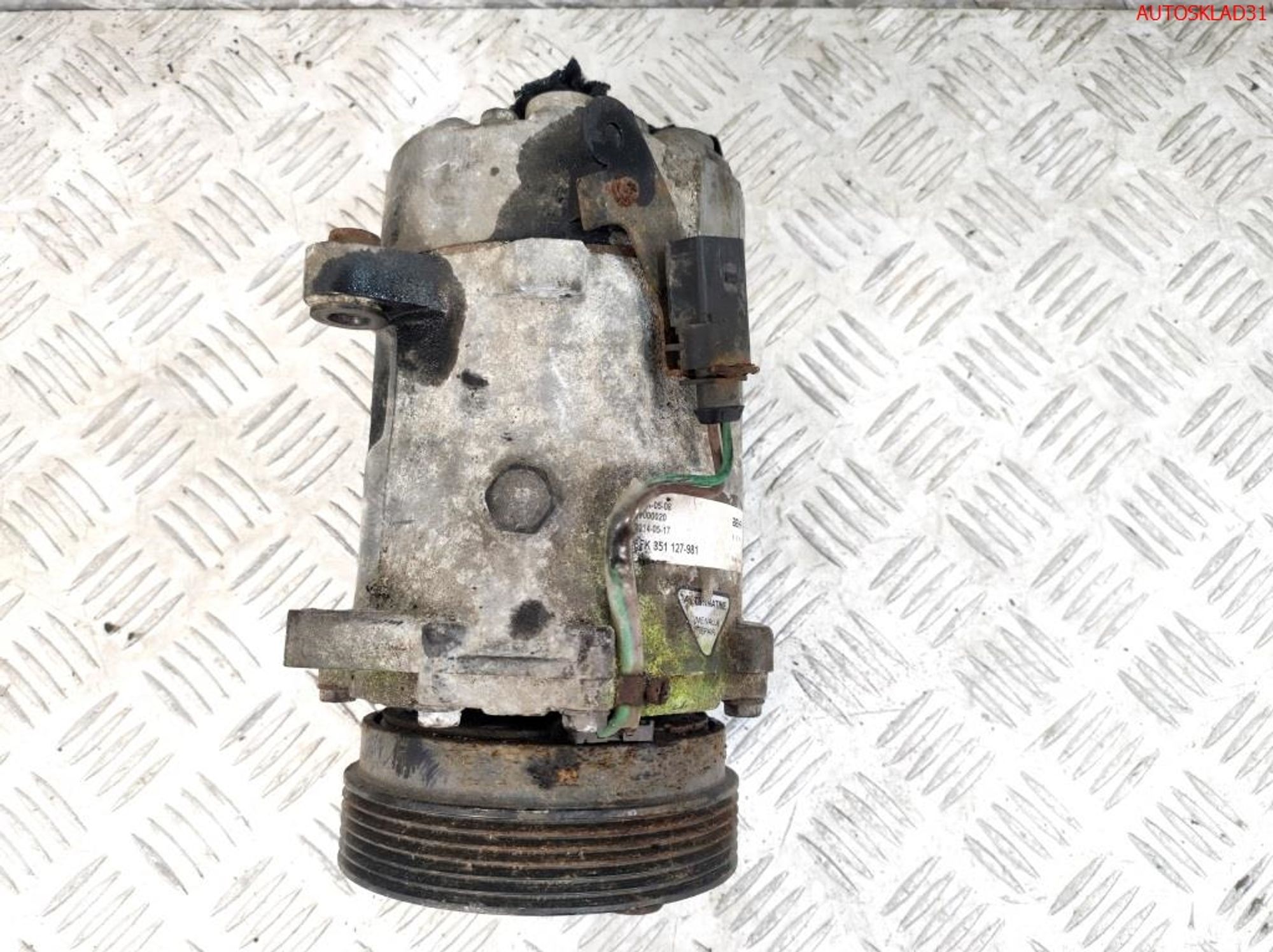 Компрессор кондиционера VW Sharan 8FK351127989, 5900 рублей, Дубовое