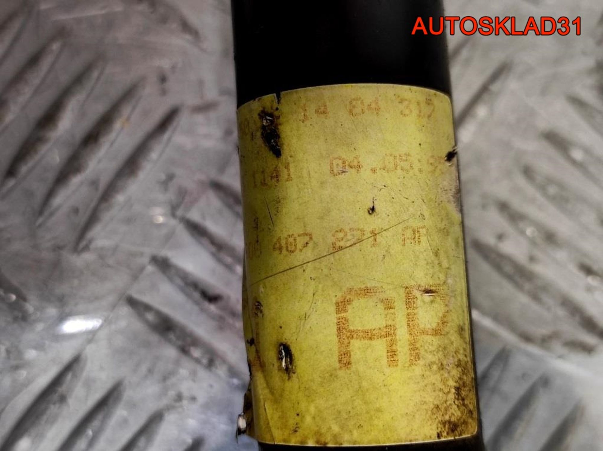 Полуось передняя левая VW Passat B5 8D0407271AP, 4100 рублей, Дубовое