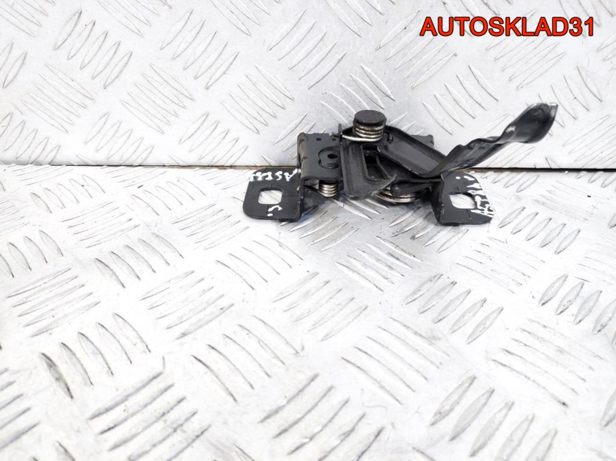 Замок капота Opel Astra J  13312134, 1300 рублей, Дубовое