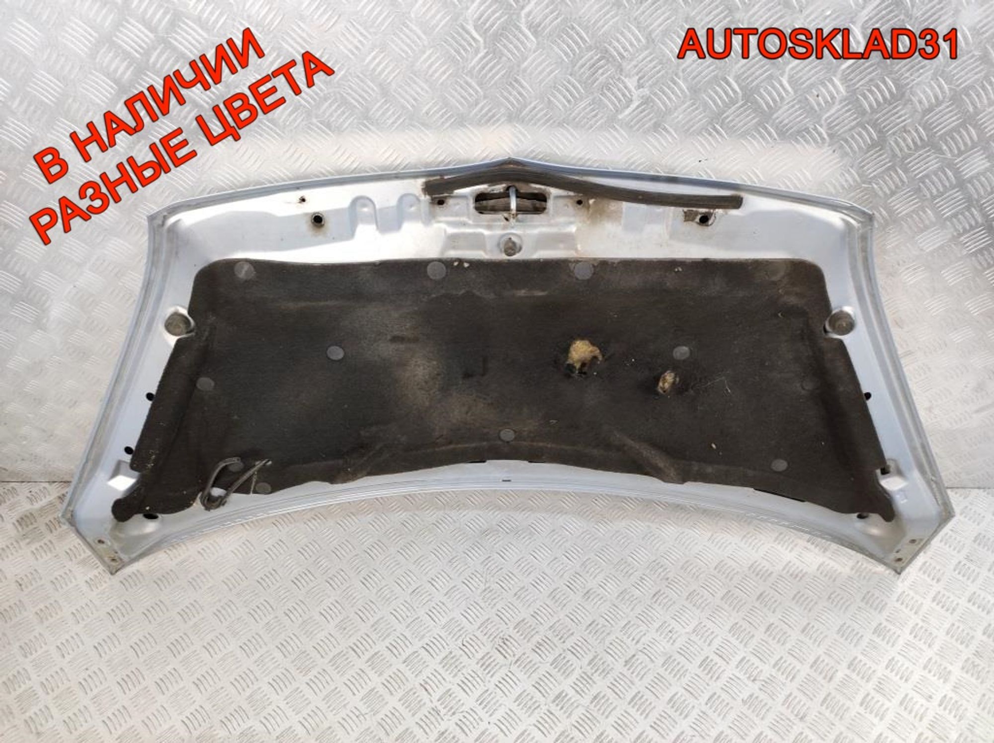 Капот Mitsubishi Colt Z3 MN161899, 15000 рублей, Дубовое