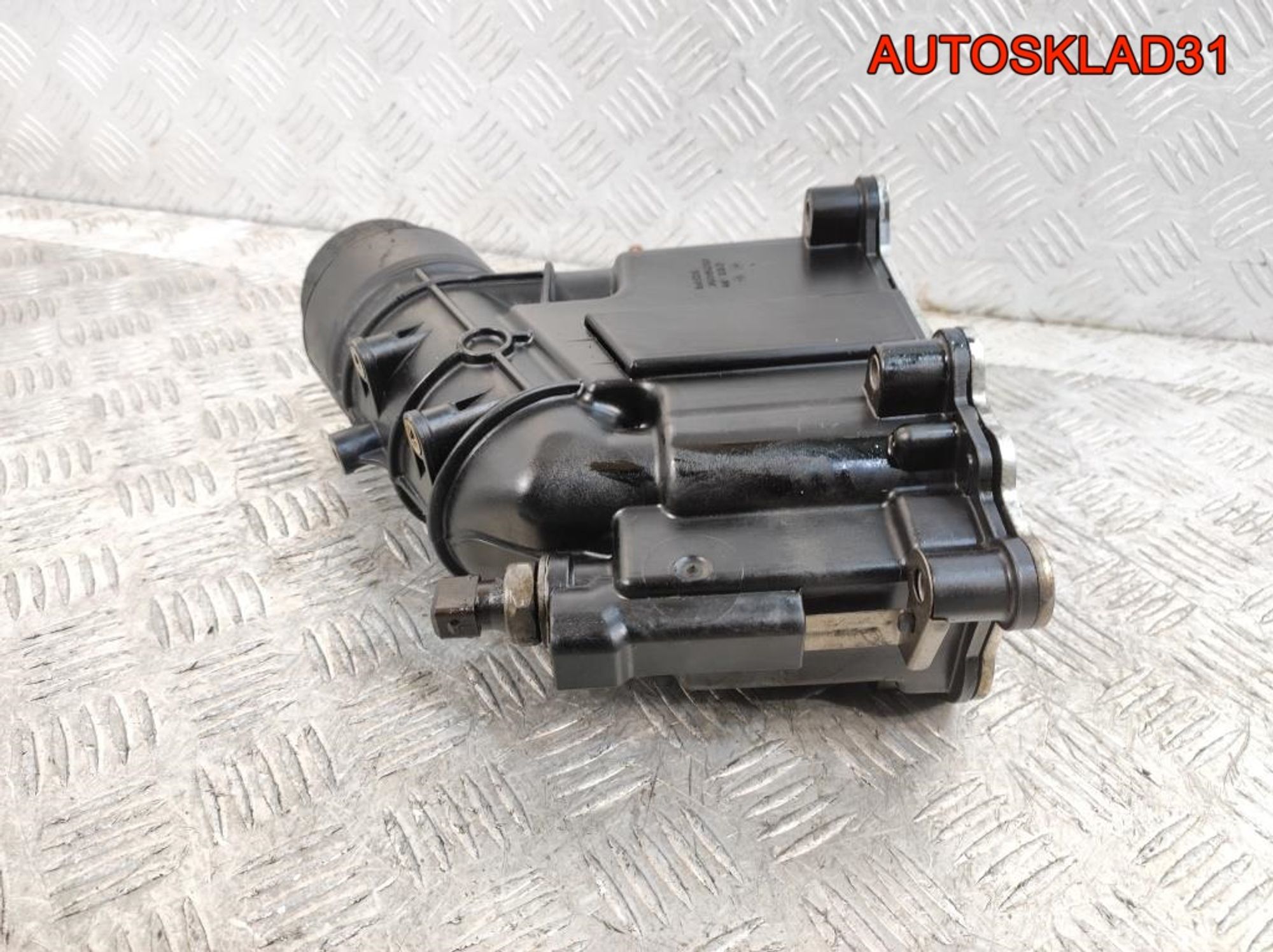 Корпус масляного фильтра BMW E90 2.0 N47D20A 11427807799, 1000 рублей, Дубовое