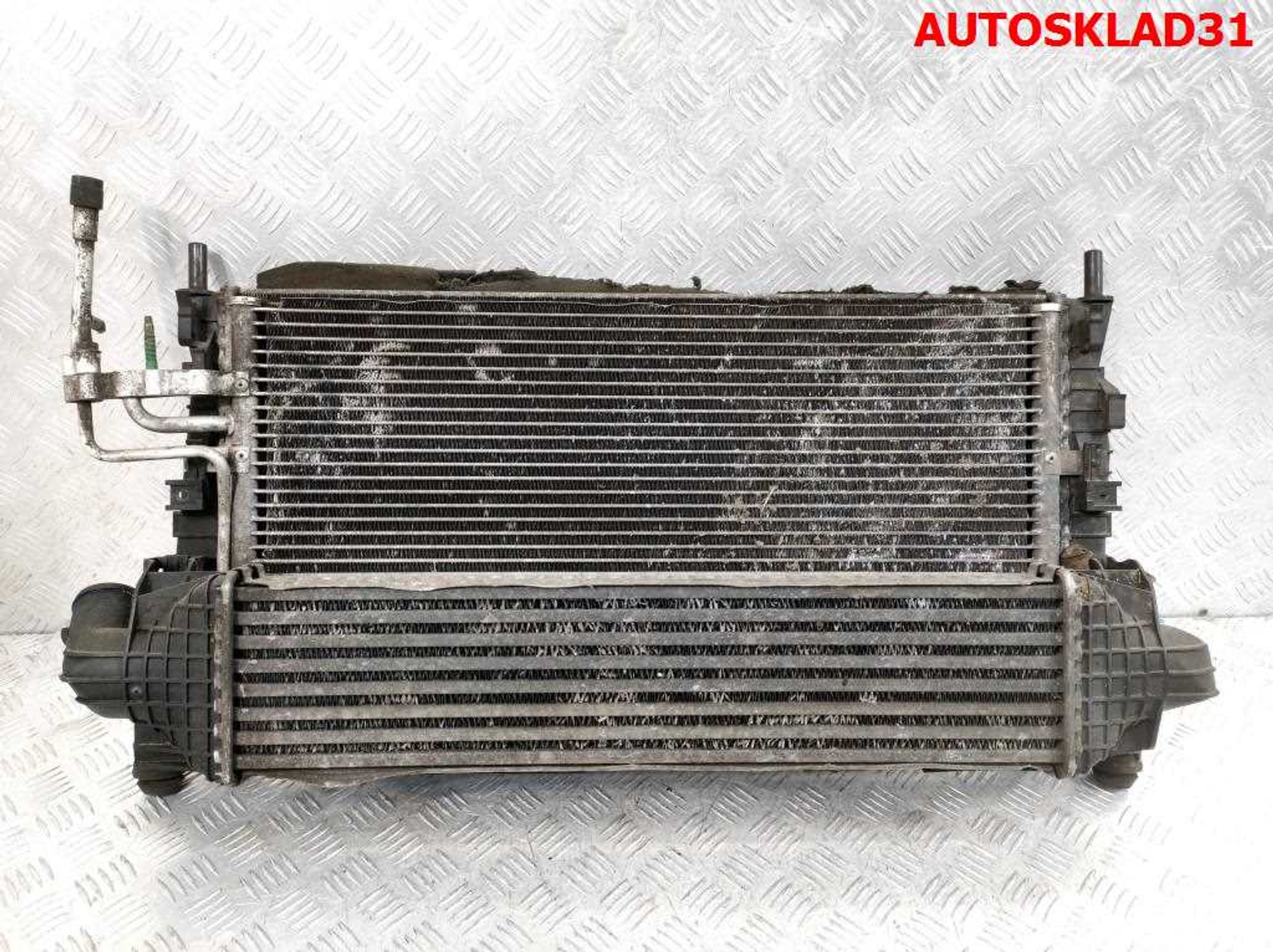 Кассета радиаторов Ford Focus 2 1,6 Дизель 3M5H8005TH, 3000 рублей, Дубовое