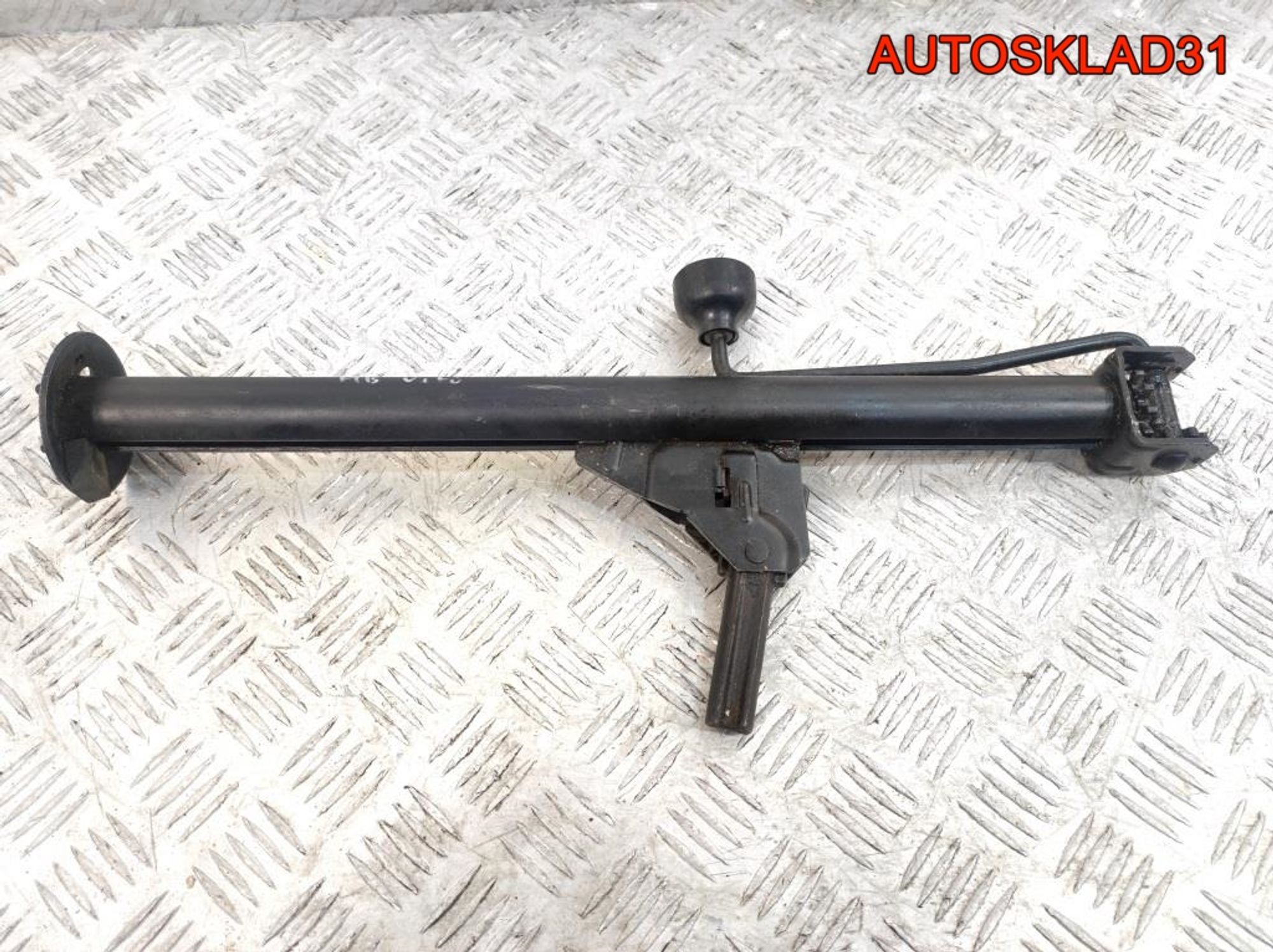 Домкрат Mercedes Vito W638 A6385800518, 2000 рублей, Дубовое