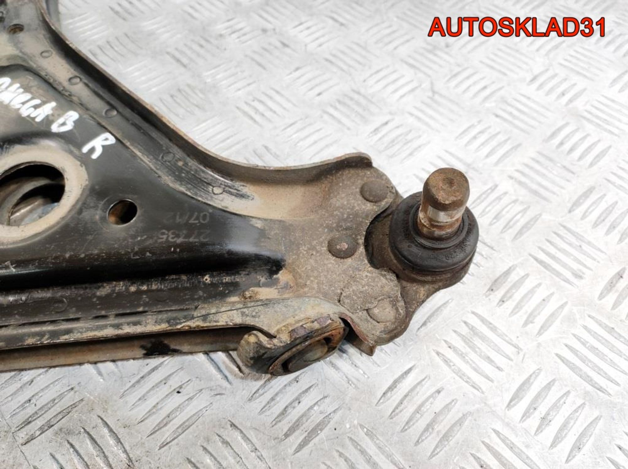 Рычаг передний правый нижний Opel Omega B 90576789, 3200 рублей, Дубовое