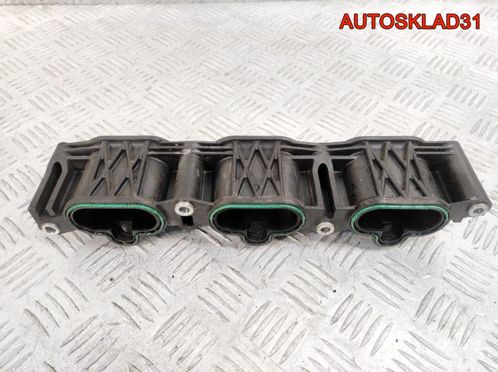 Коллектор впускной Ford Maverick 2 3,0 7KB4 3F1E9K461AC, 900 рублей, Дубовое