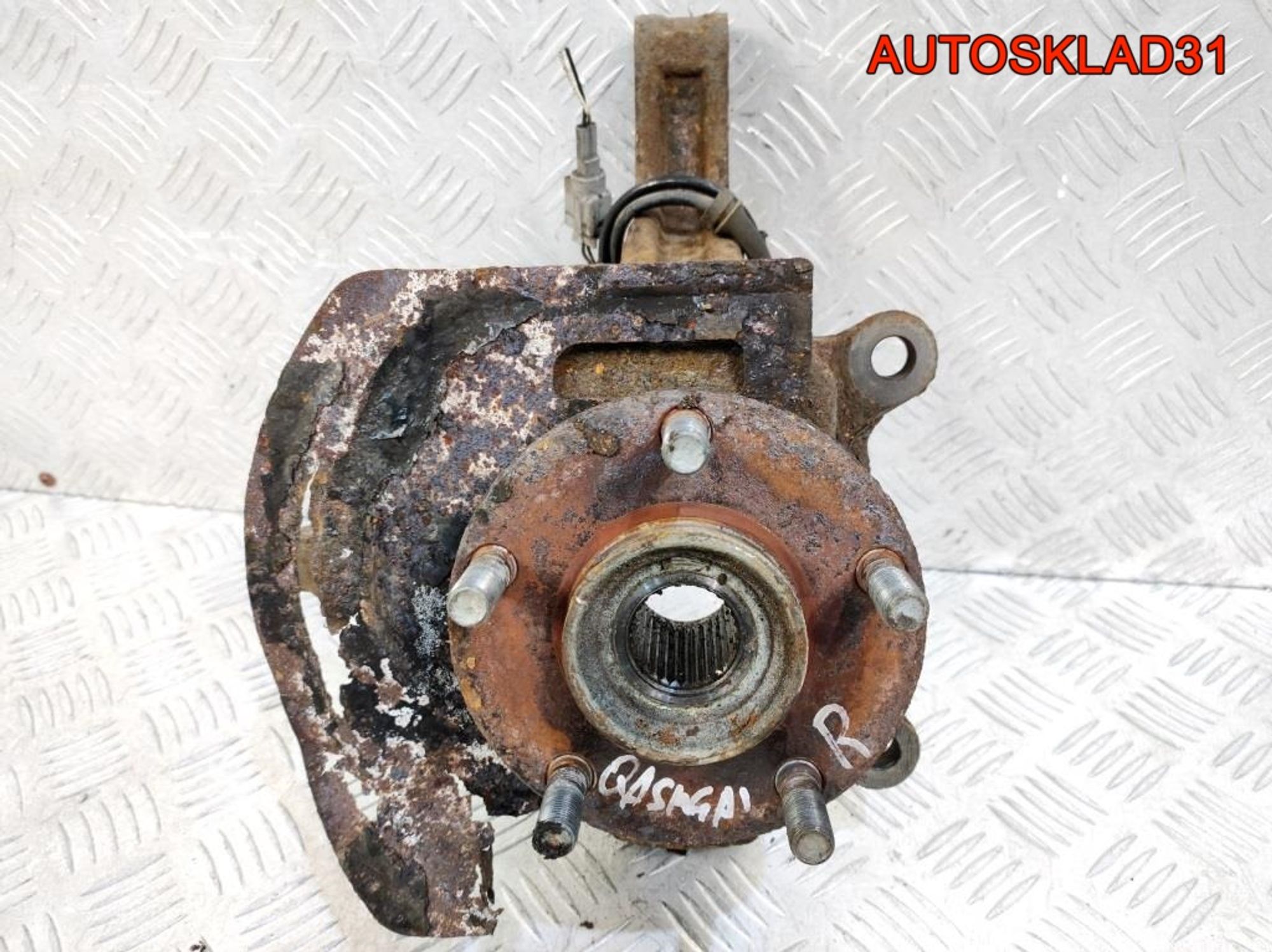 Кулак поворотный передний правый Nissan Qashqai 1, 2900 рублей, Дубовое