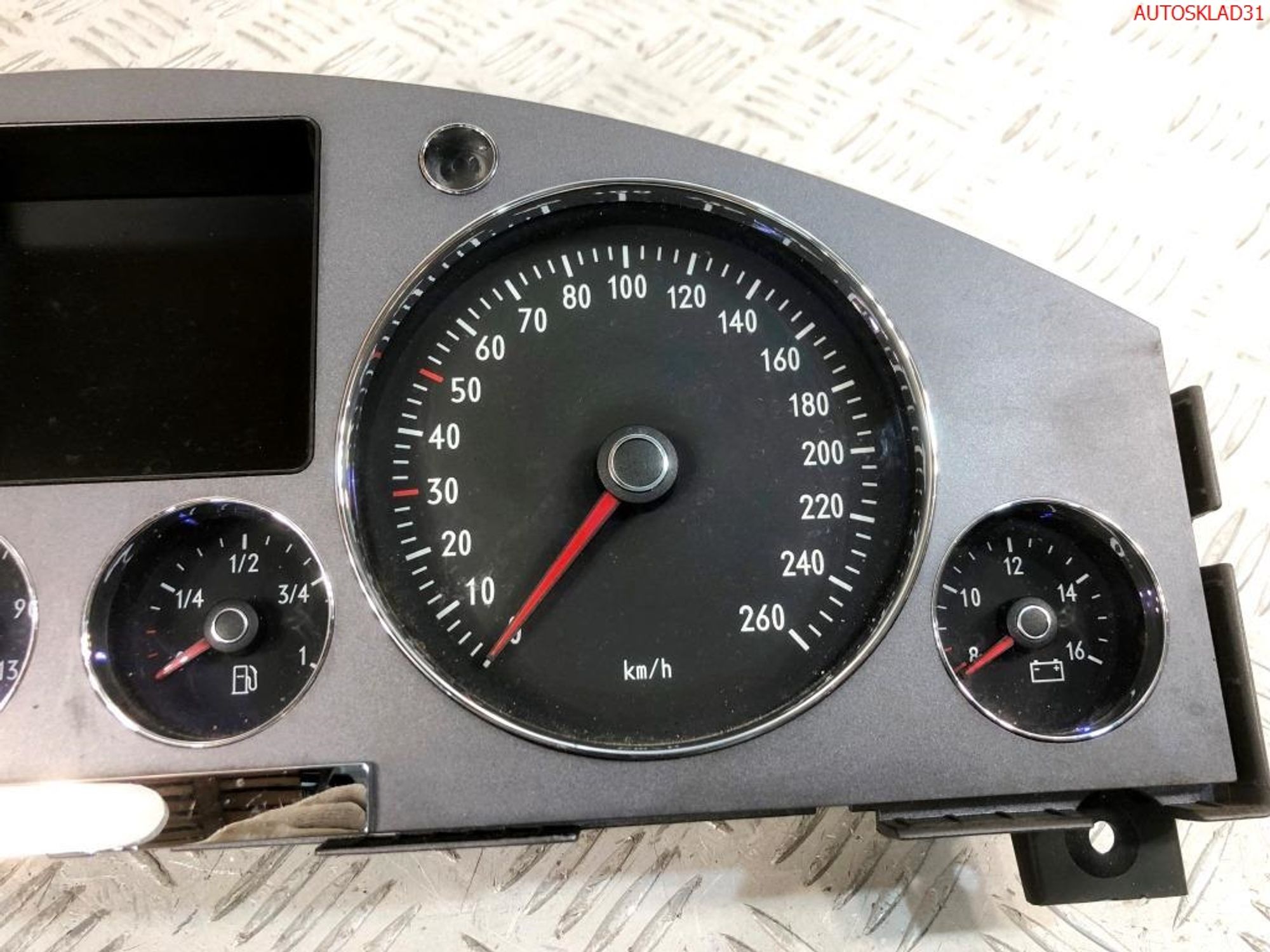 Панель приборов VW Phaeton 3,2 Бензин 3D0920880J, 15000 рублей, Дубовое