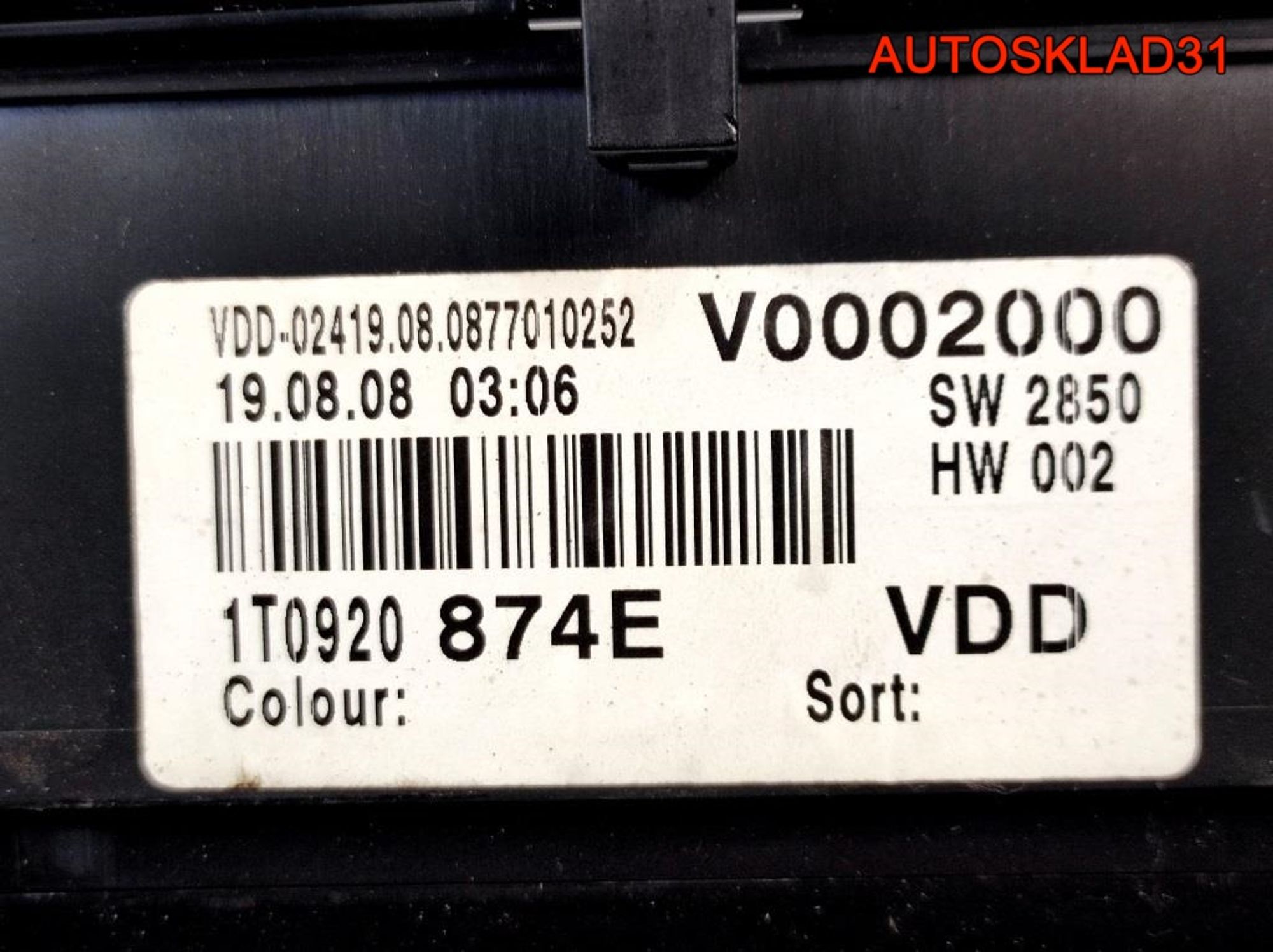 Панель приборов VW Touran 1T0920874E Бензин, 8100 рублей, Дубовое