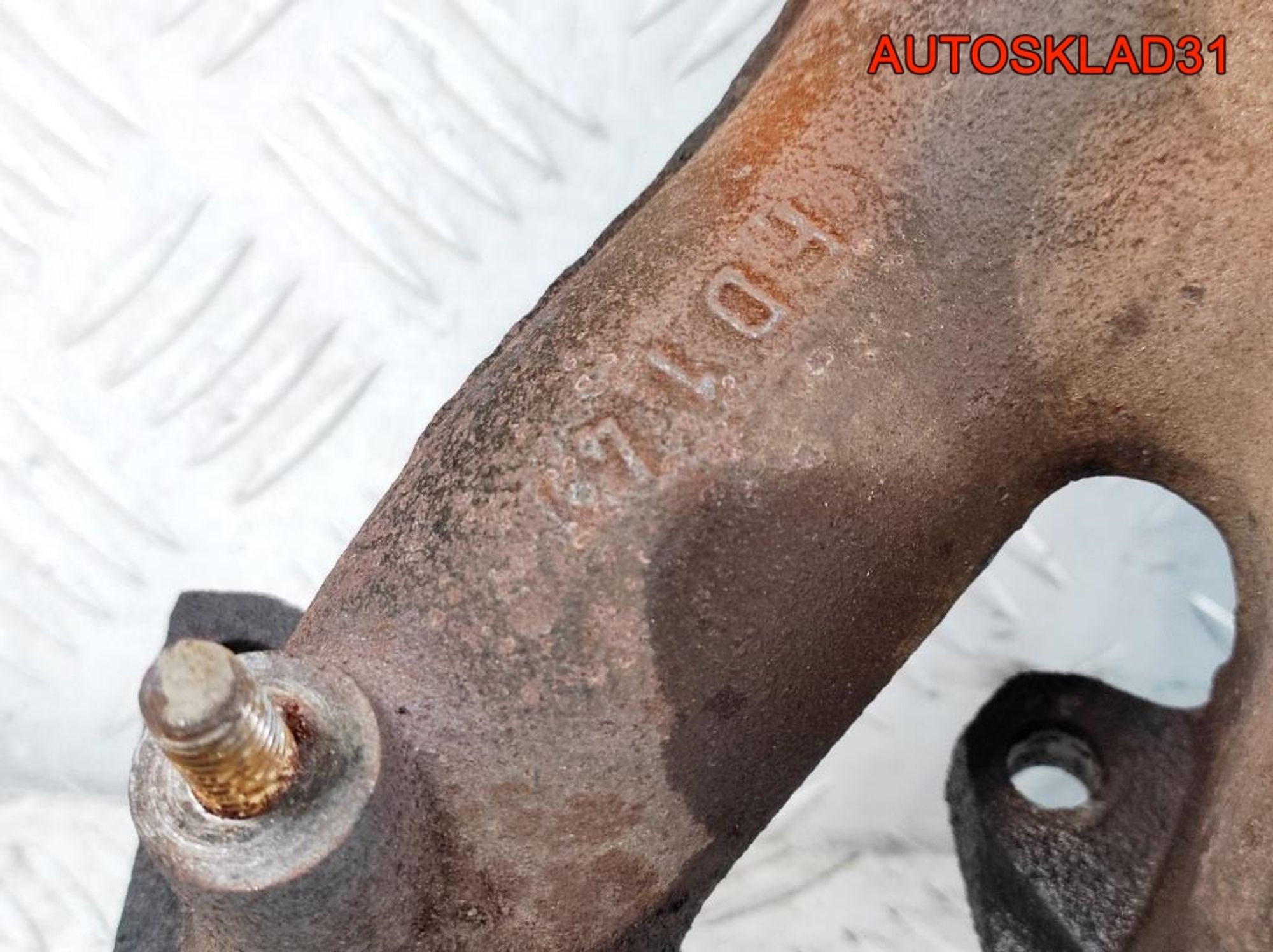 Коллектор выпускной Renault Logan 1,4 K7J Бензин 6001548025, 3500 рублей, Дубовое