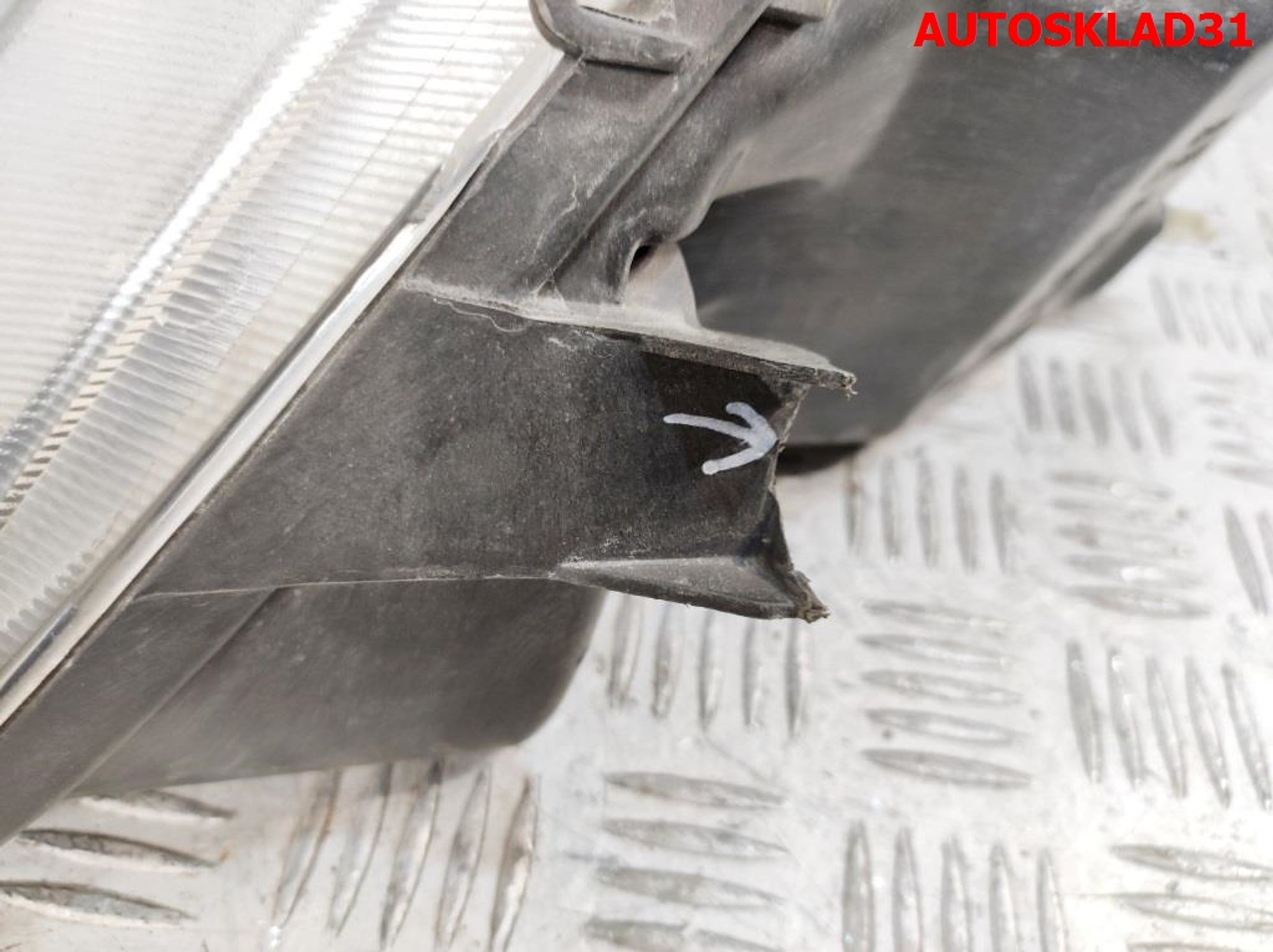 Фара правая Renault Logan 8200211006, 4500 рублей, Дубовое