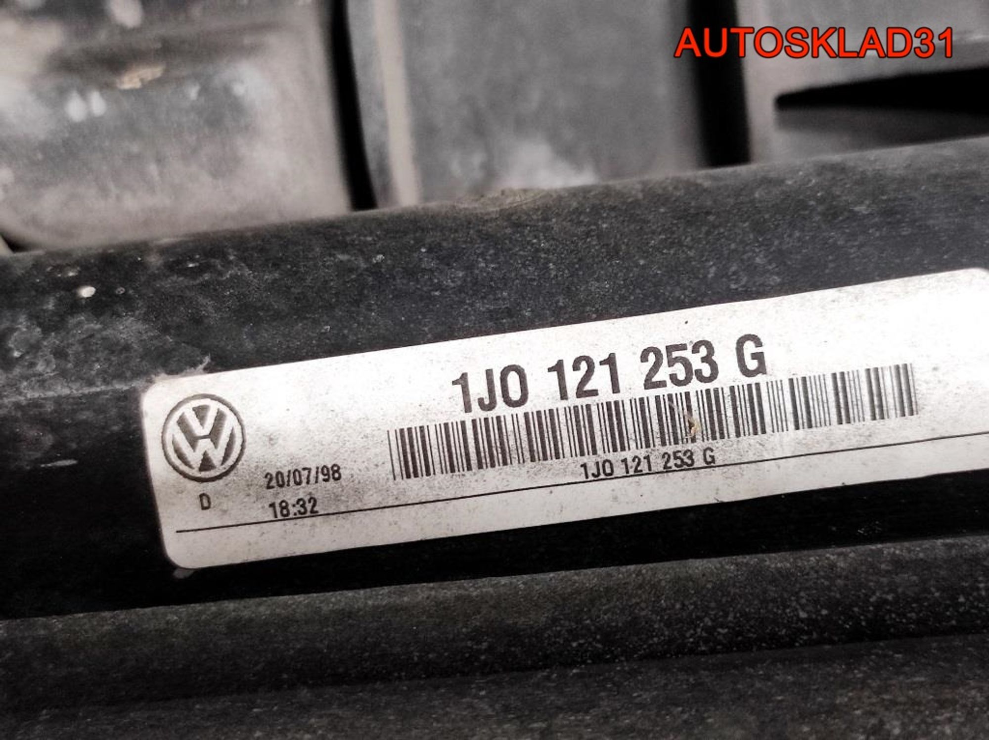 Панель передняя Голая VW Golf 4 1J0805594 Бензин без кондиционера, 4500 рублей, Дубовое