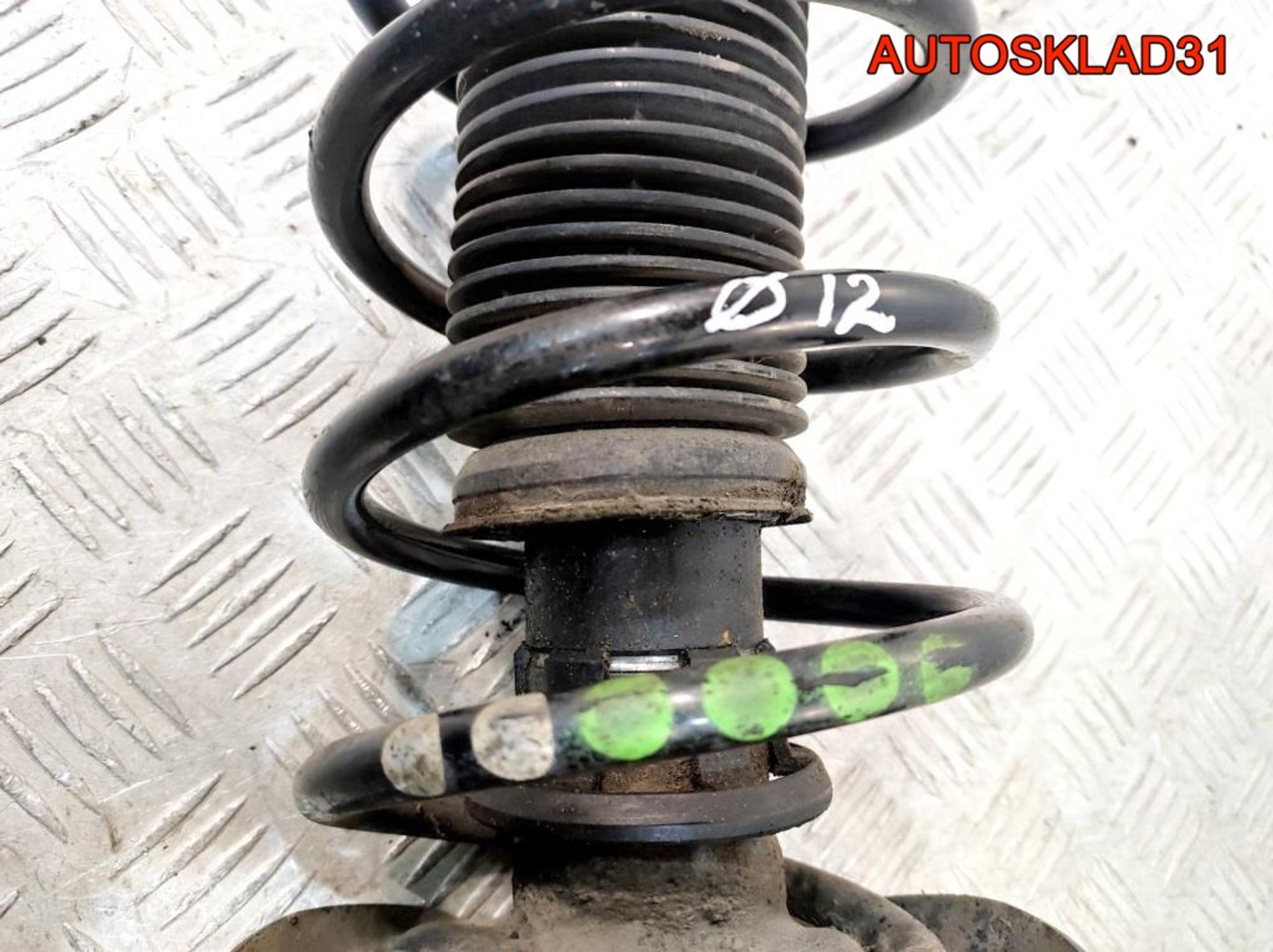 Амортизатор передний комплект Skoda Rapid 6R0413031BF, 7200 рублей, Дубовое