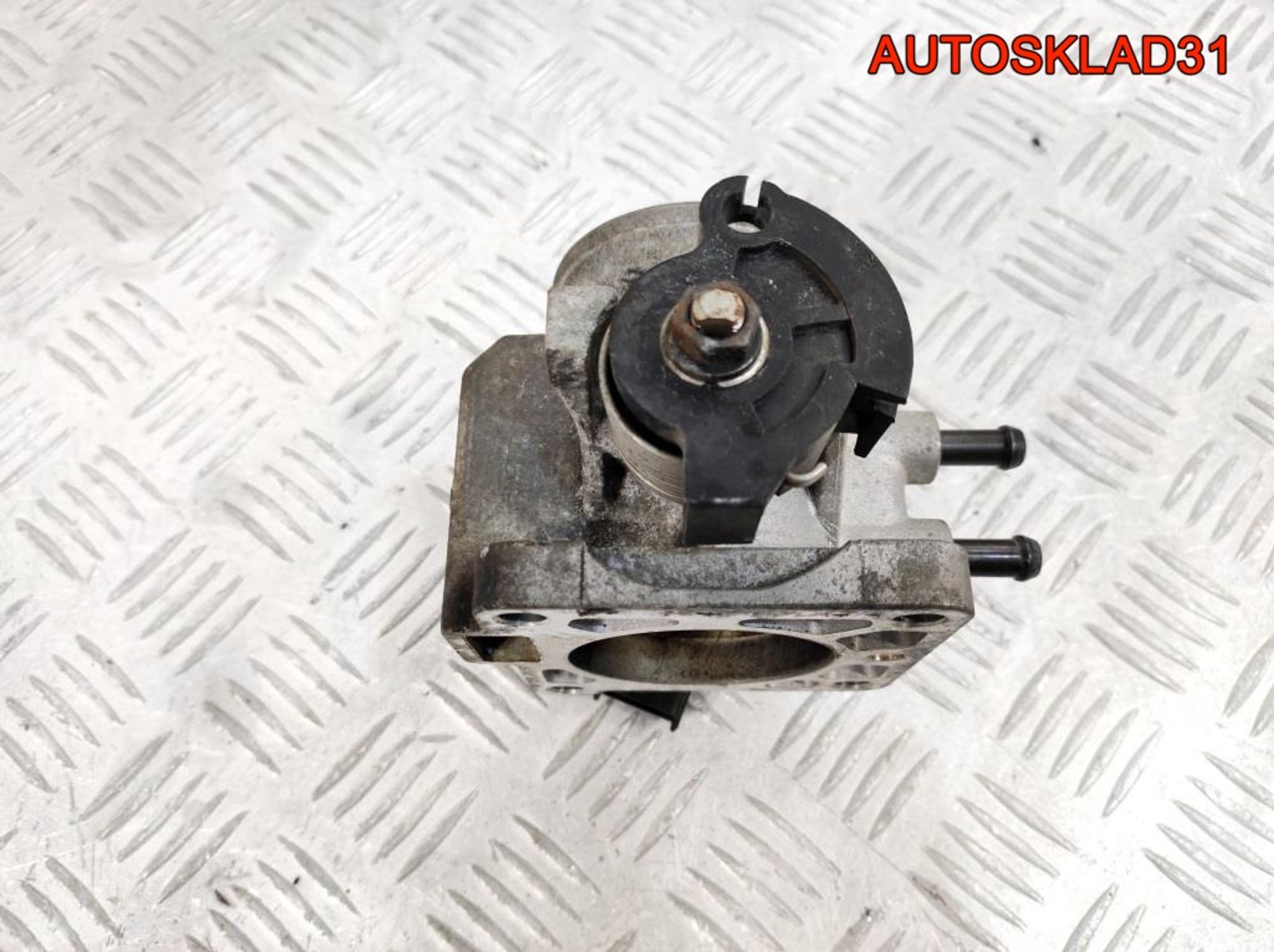 Заслонка дроссельная Hyundai Getz 1,4 G4EE 3510026860, 1400 рублей, Дубовое