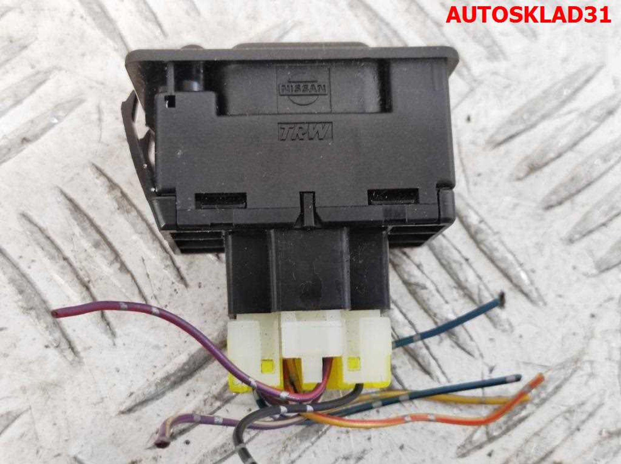 Переключатель регулировки зеркала Nissan Primera P11 2557070J00, 600 рублей, Дубовое