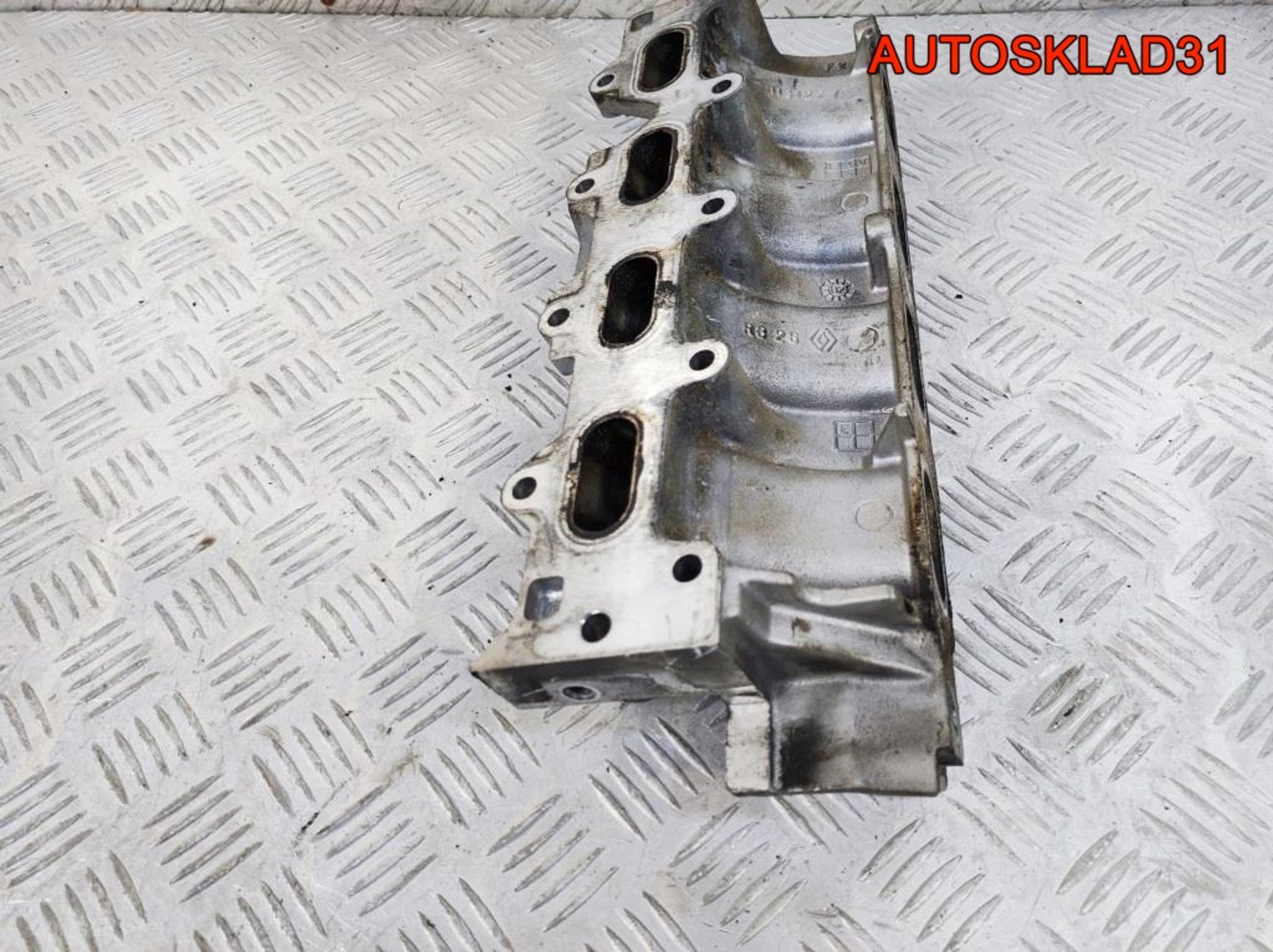 Коллектор впускной Renault Logan K4M 8200113127, 1300 рублей, Дубовое