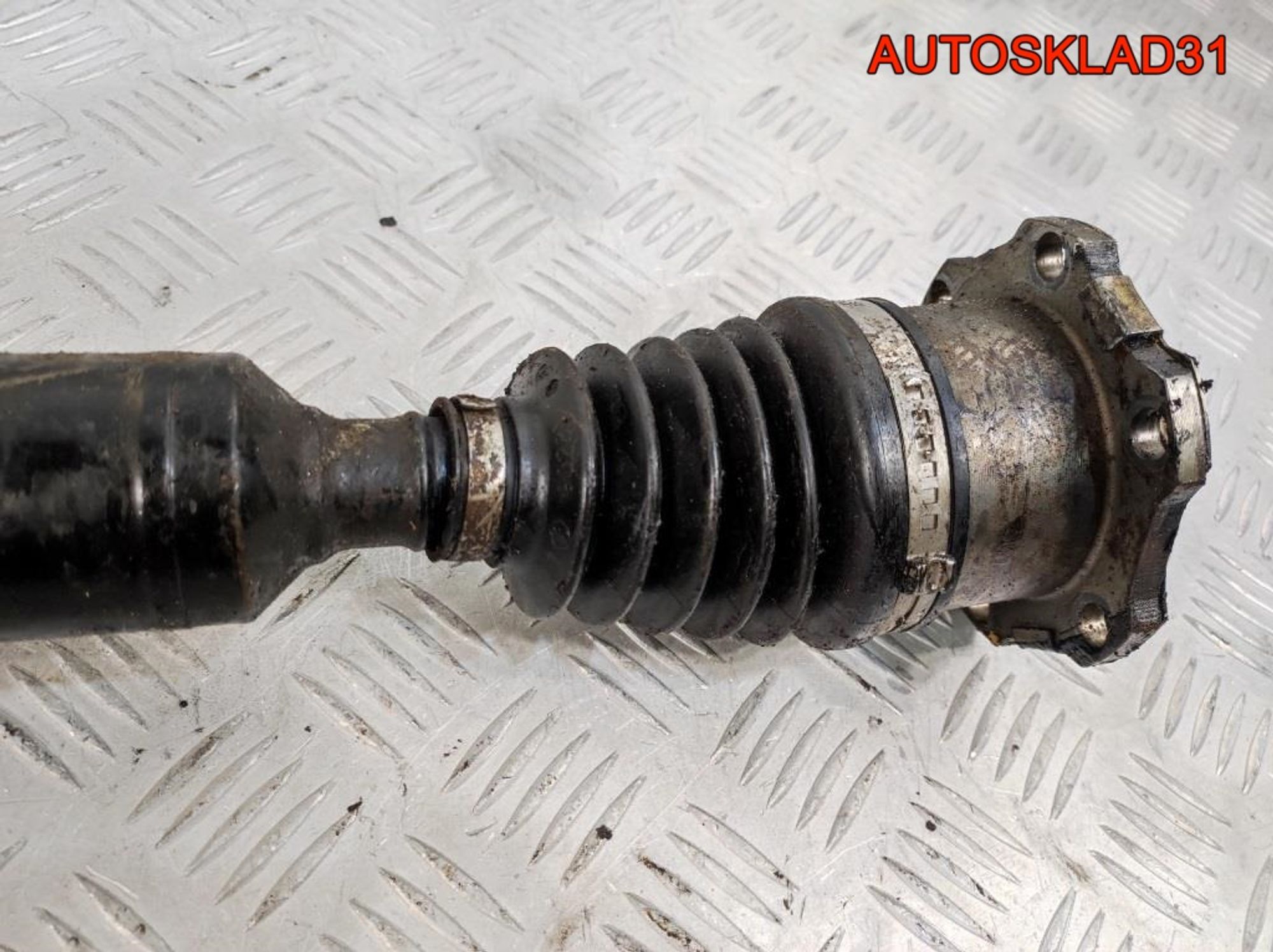 Полуось передняя правая VW Golf 4 1,6 Бензин 1J0407272CR, 4100 рублей, Дубовое